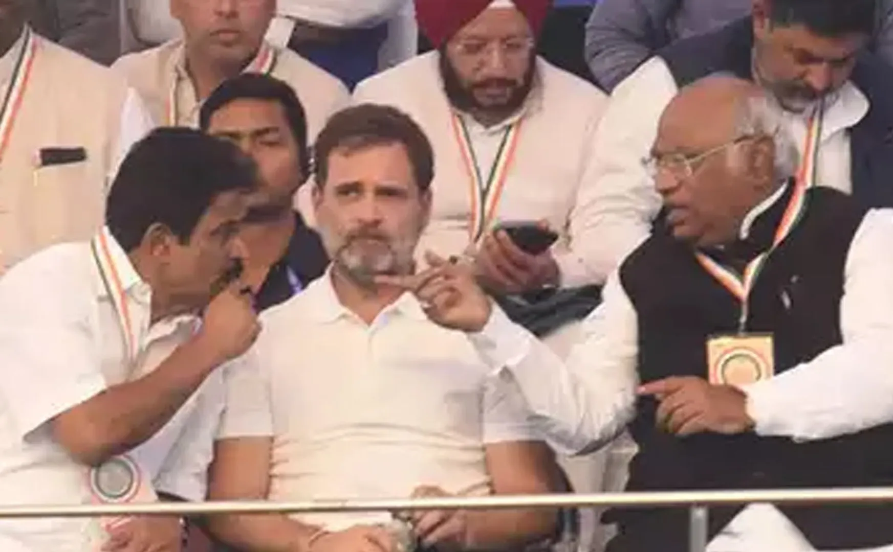 Congress retained power in himachal pradesh