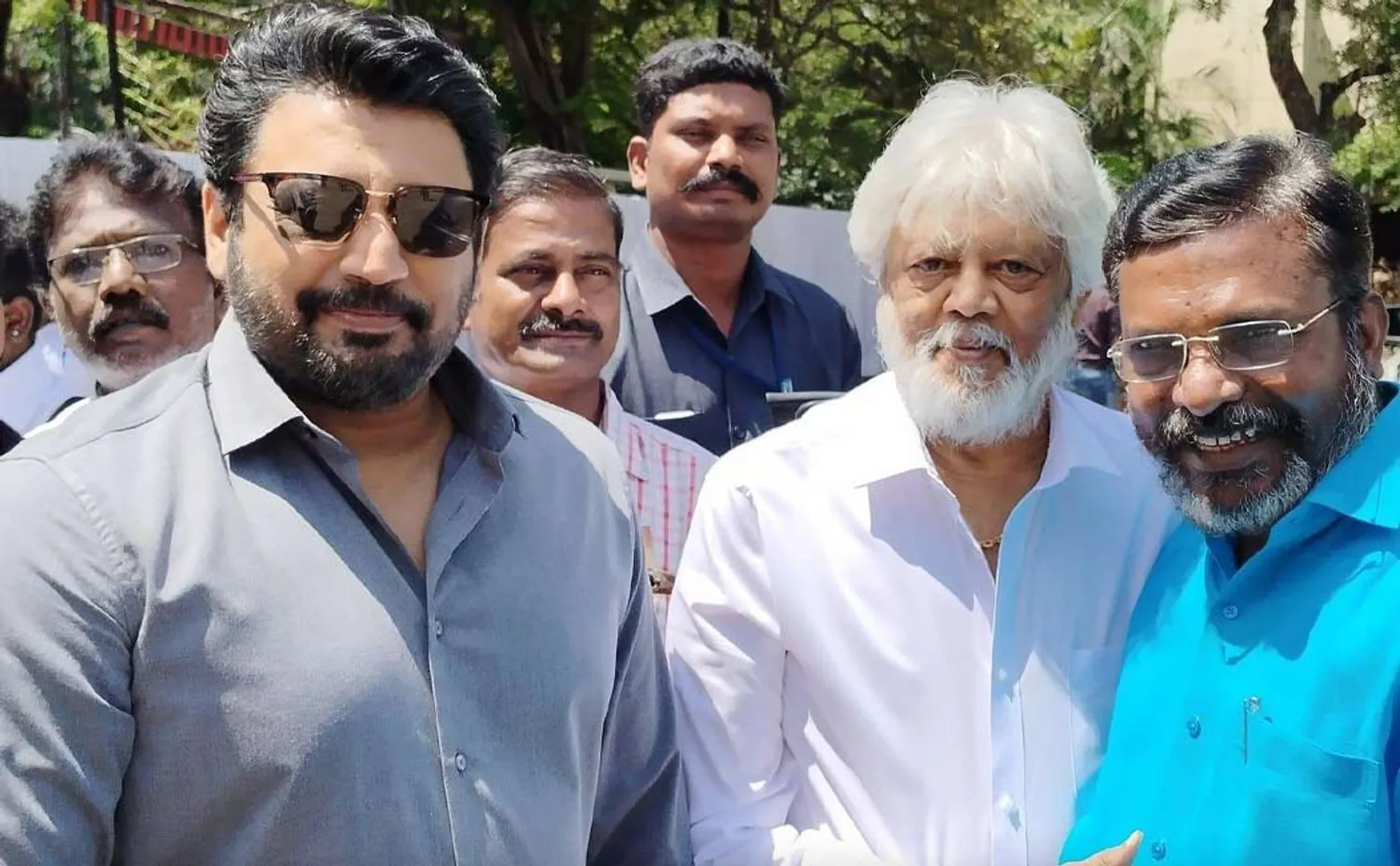 prashanth meets thirumavalavan