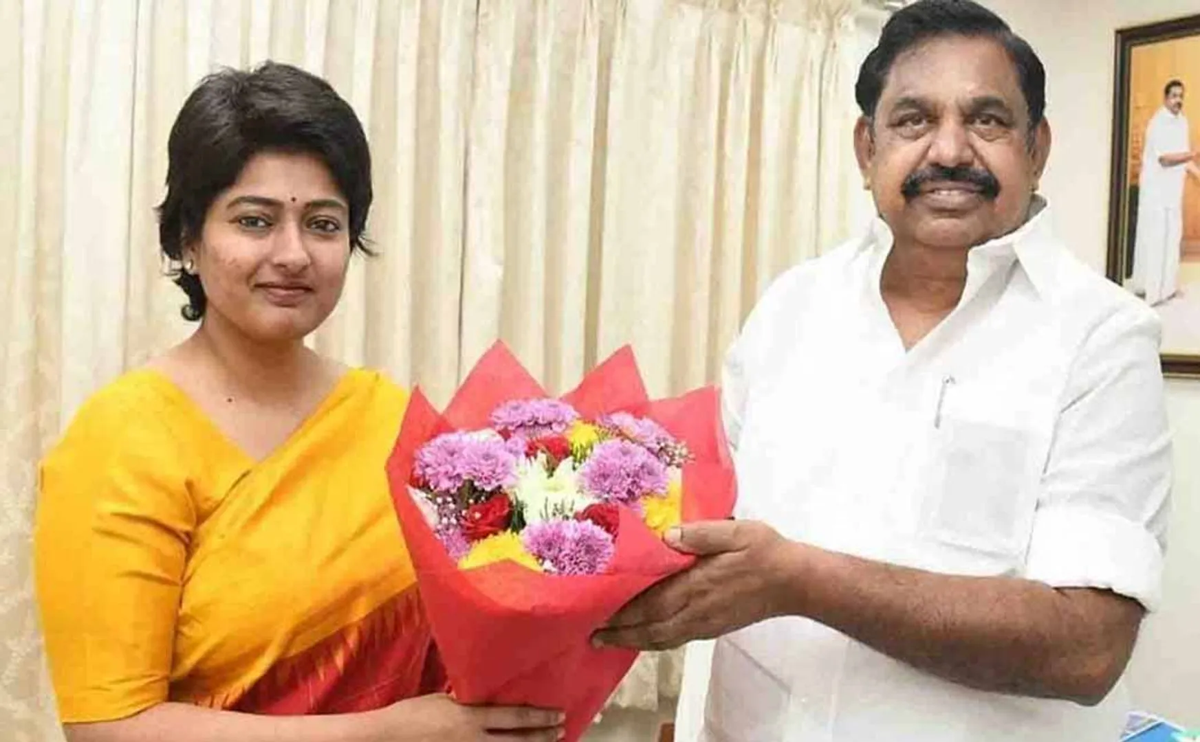 Gayatri Raghuram new responsibility in ADMK