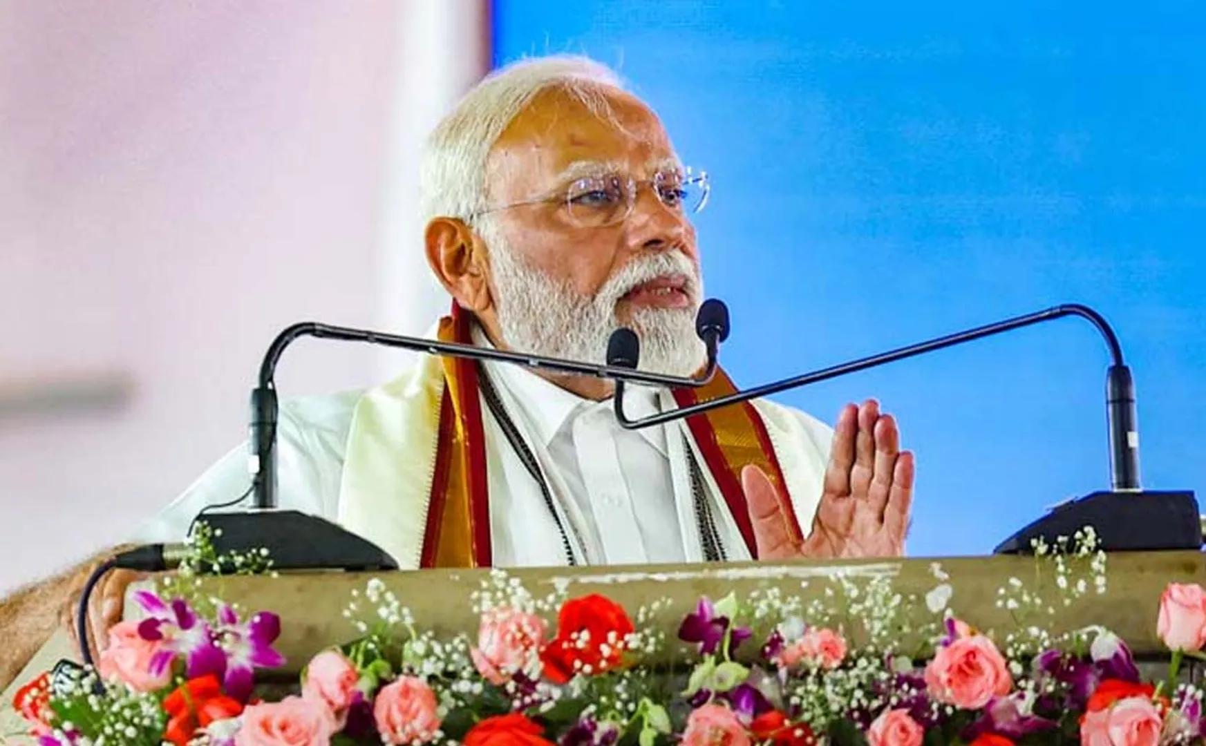 Telangana Congress Chief Minister praises PM Modi