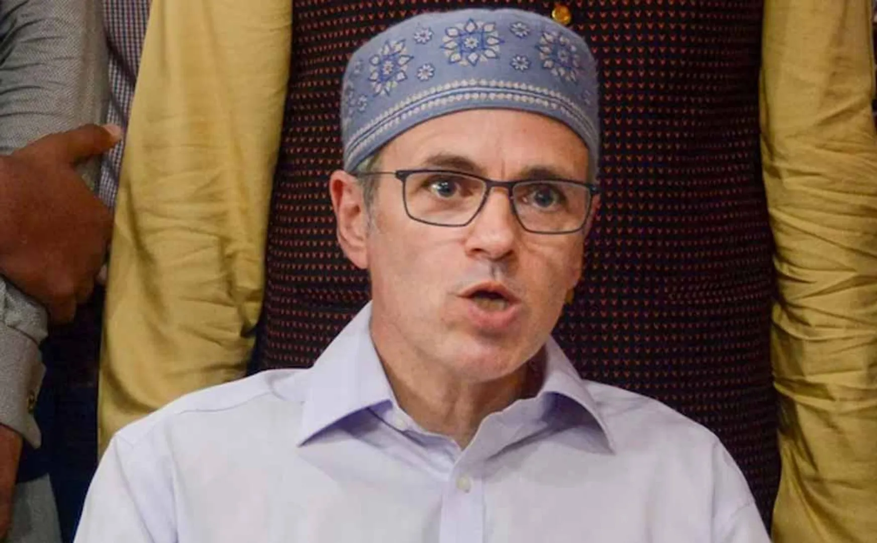  India Alliance leader omar abdullah says There is no point in criticizing PM Modi