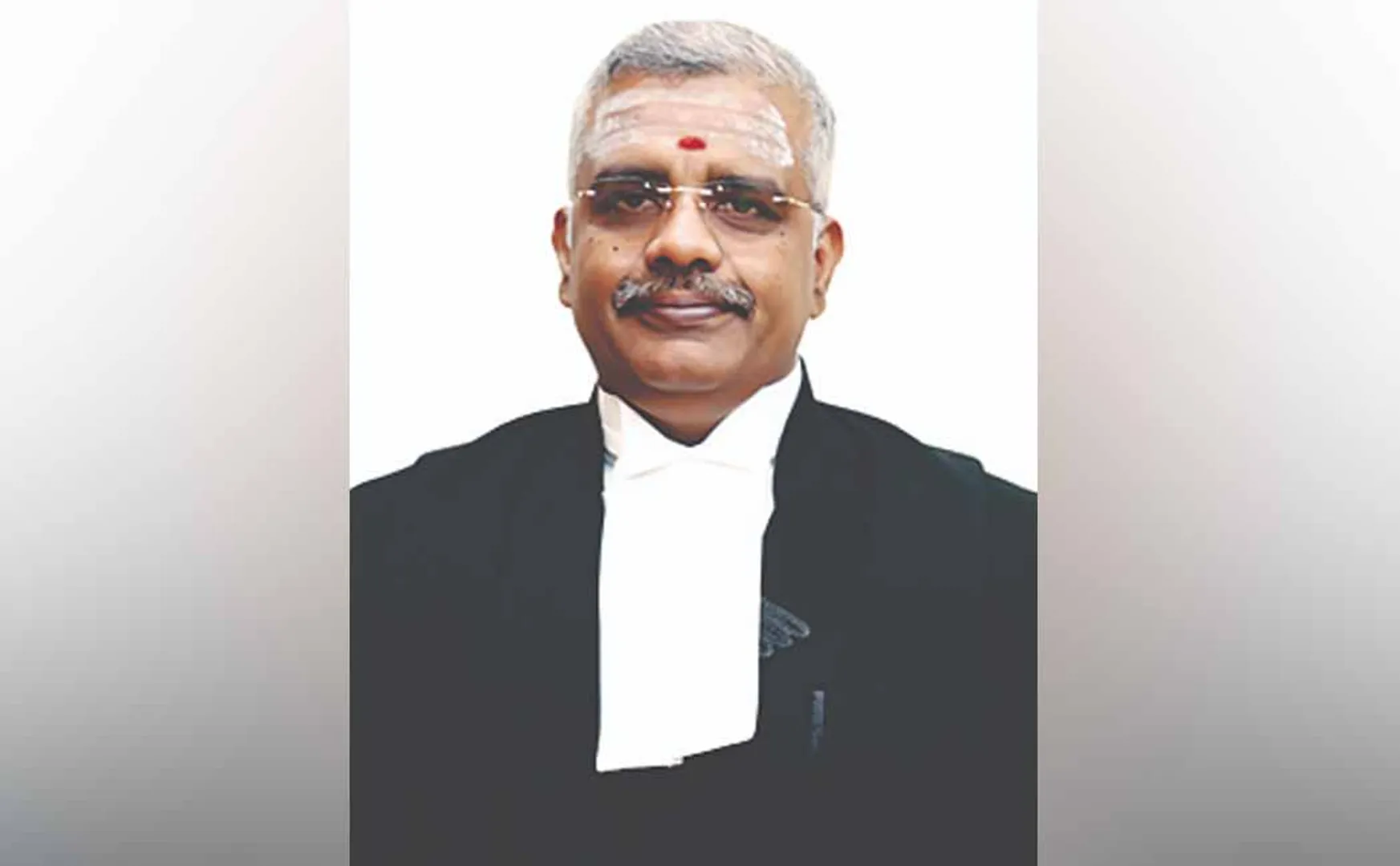 Supreme Court condemns Justice Anand Venkatesh's opinion!