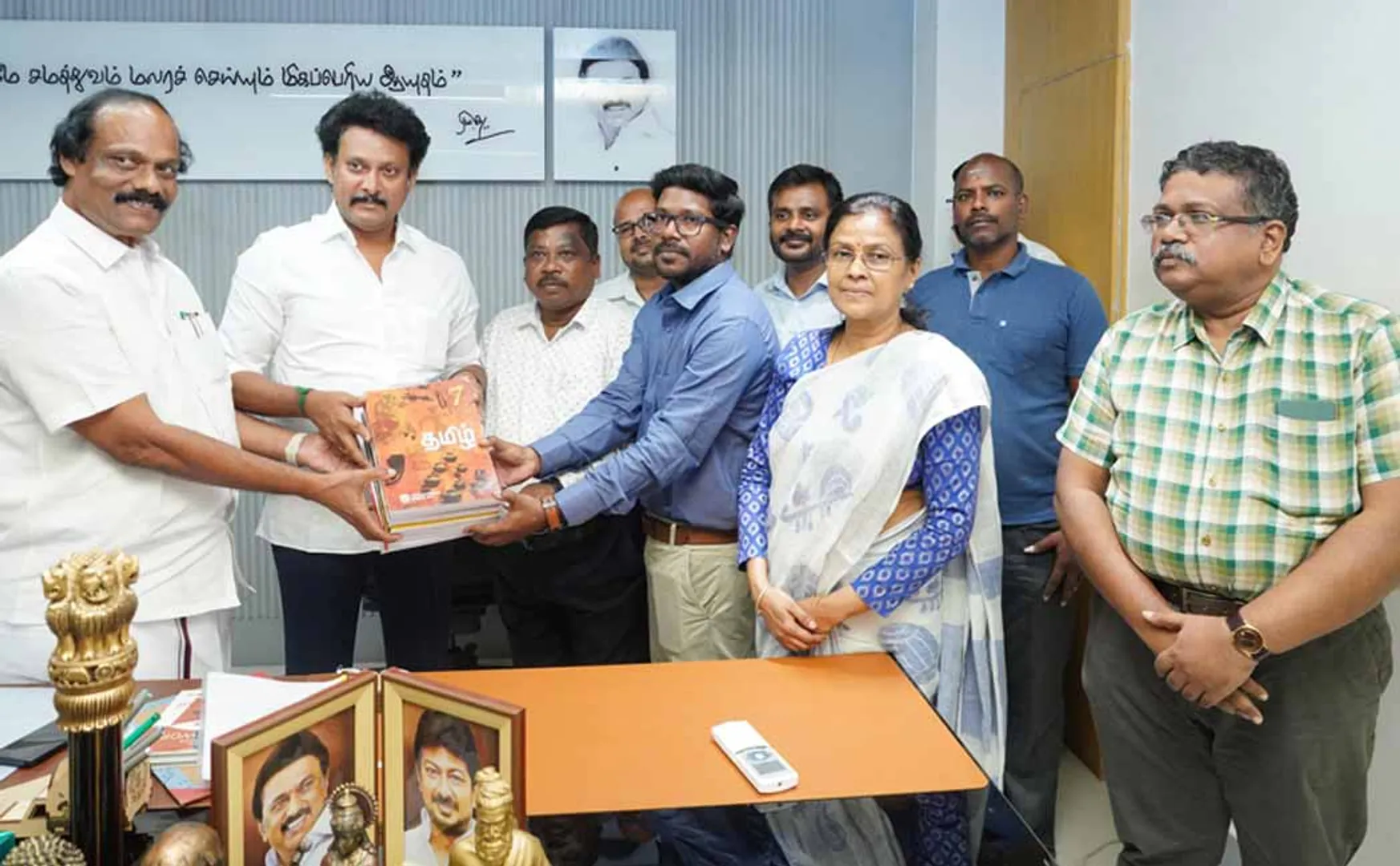 TN Govt to provide textbooks to the Qatar Tamil Society