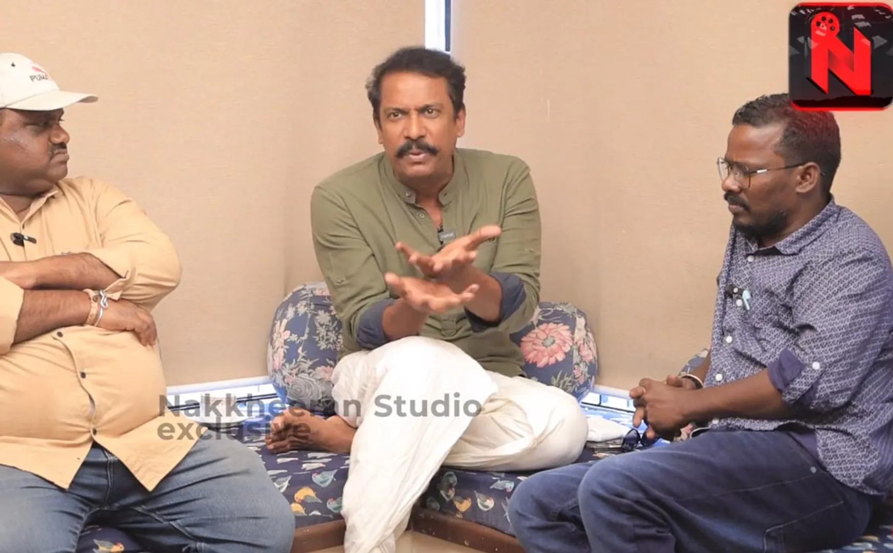 samuthirakani about adutha saattai release experience in Yaavarum Vallavare press meet