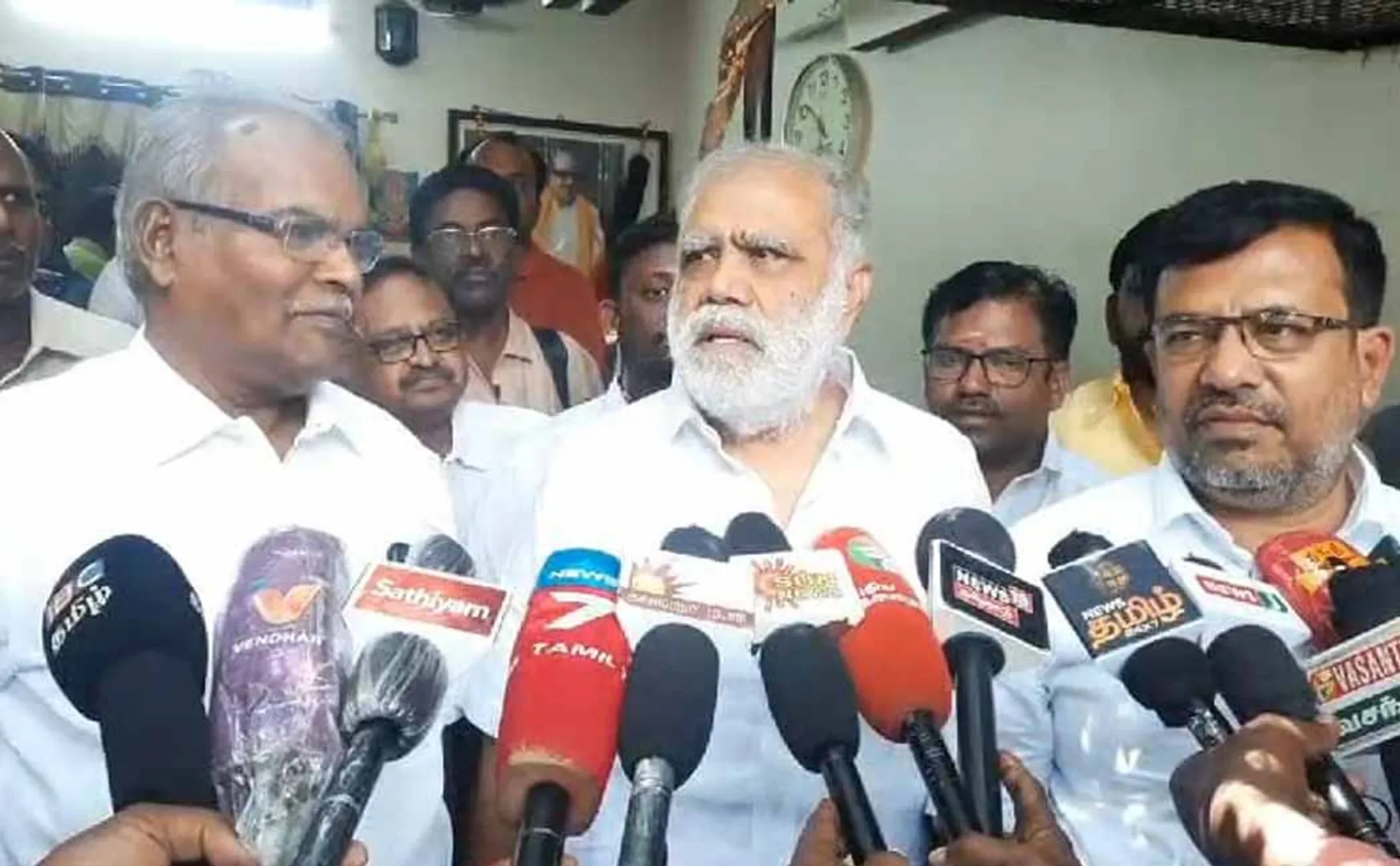 "Dictatorship is going on in India" - Minister I. Periyasamy