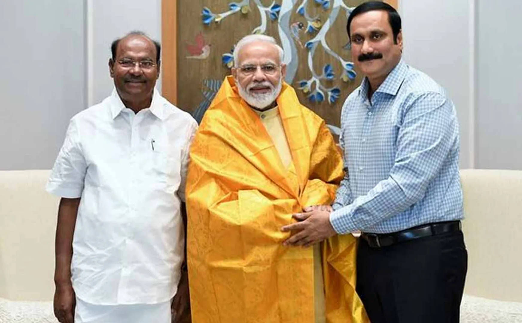 Ramdas, Anbumani participate in the BJP public meeting