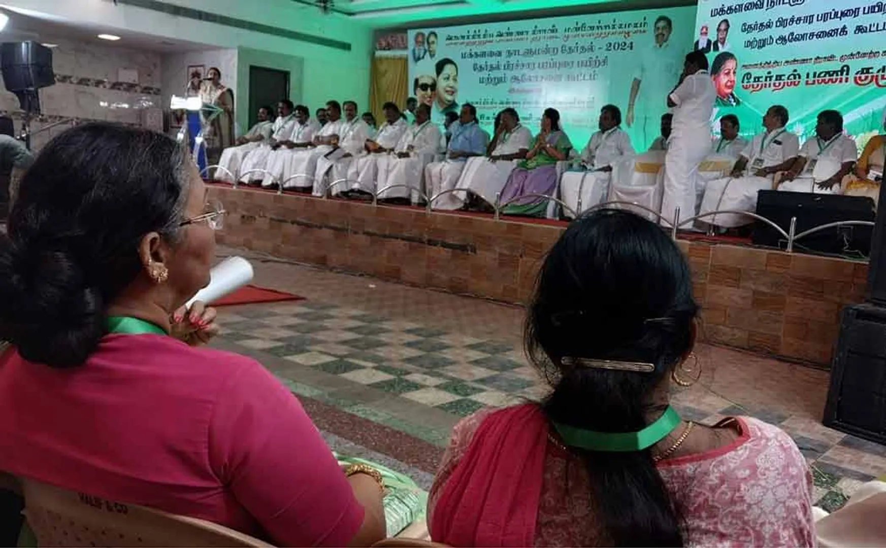 AIADMK speakers raising their voices against Edappadi Palaniswami