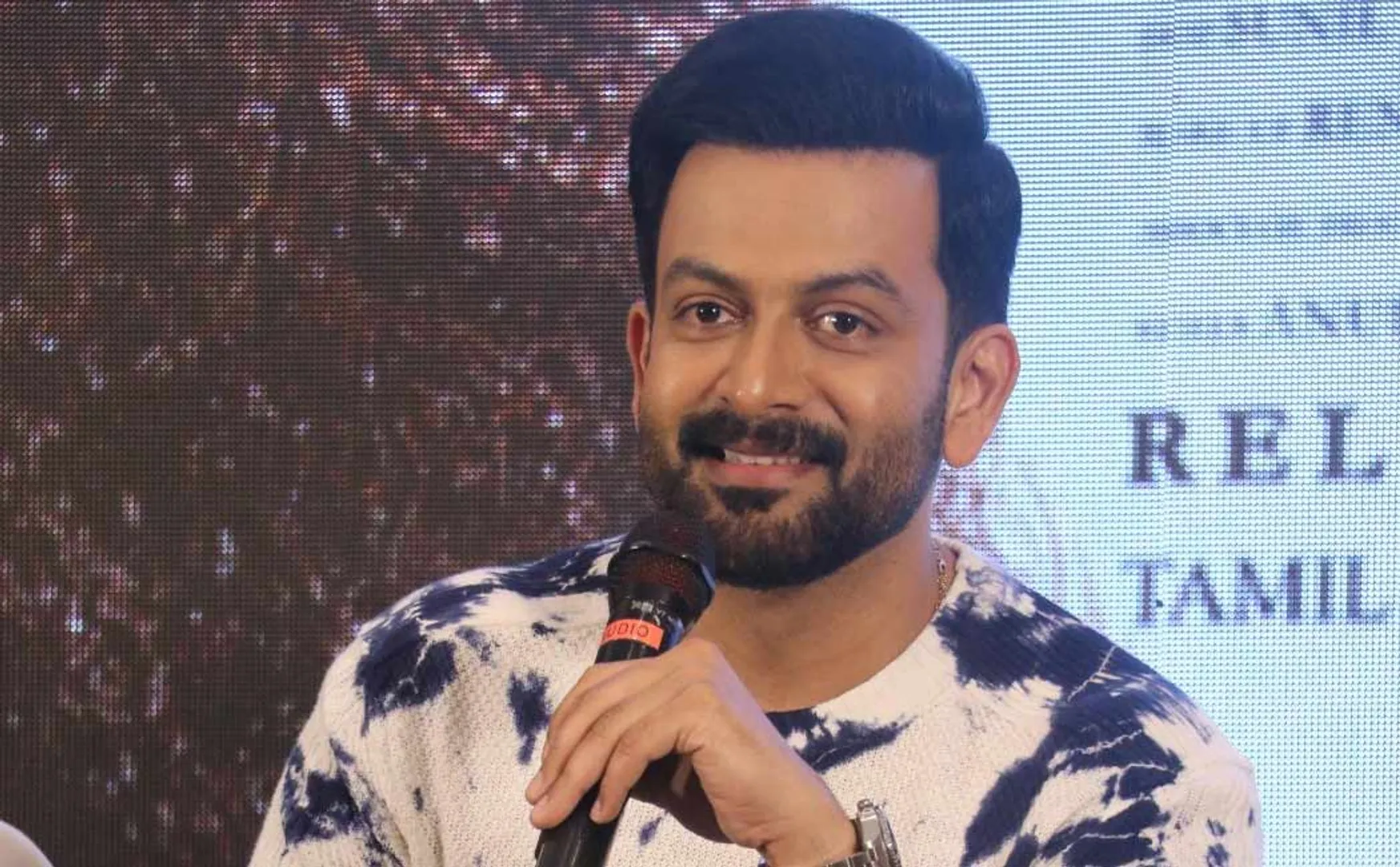 prithviraj speech at aadujeevitham press meet