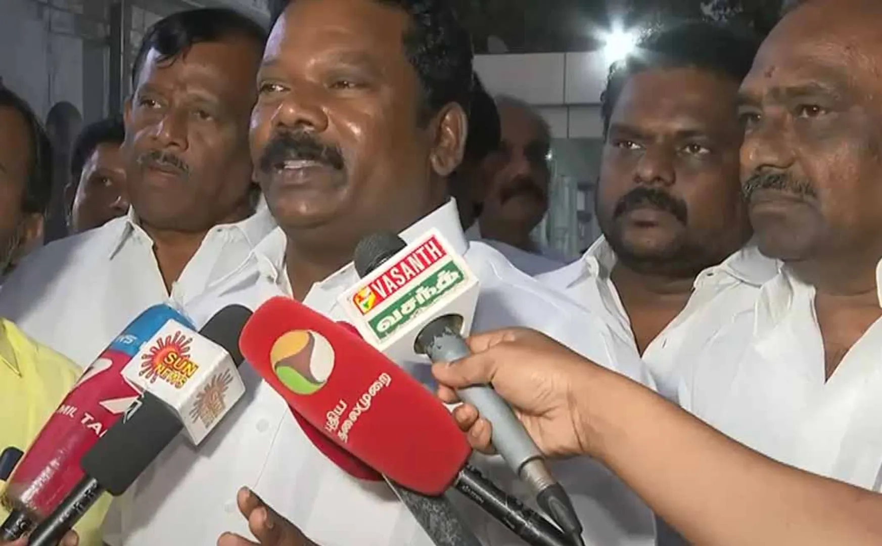  Selvaperunthagai about Congress candidate list