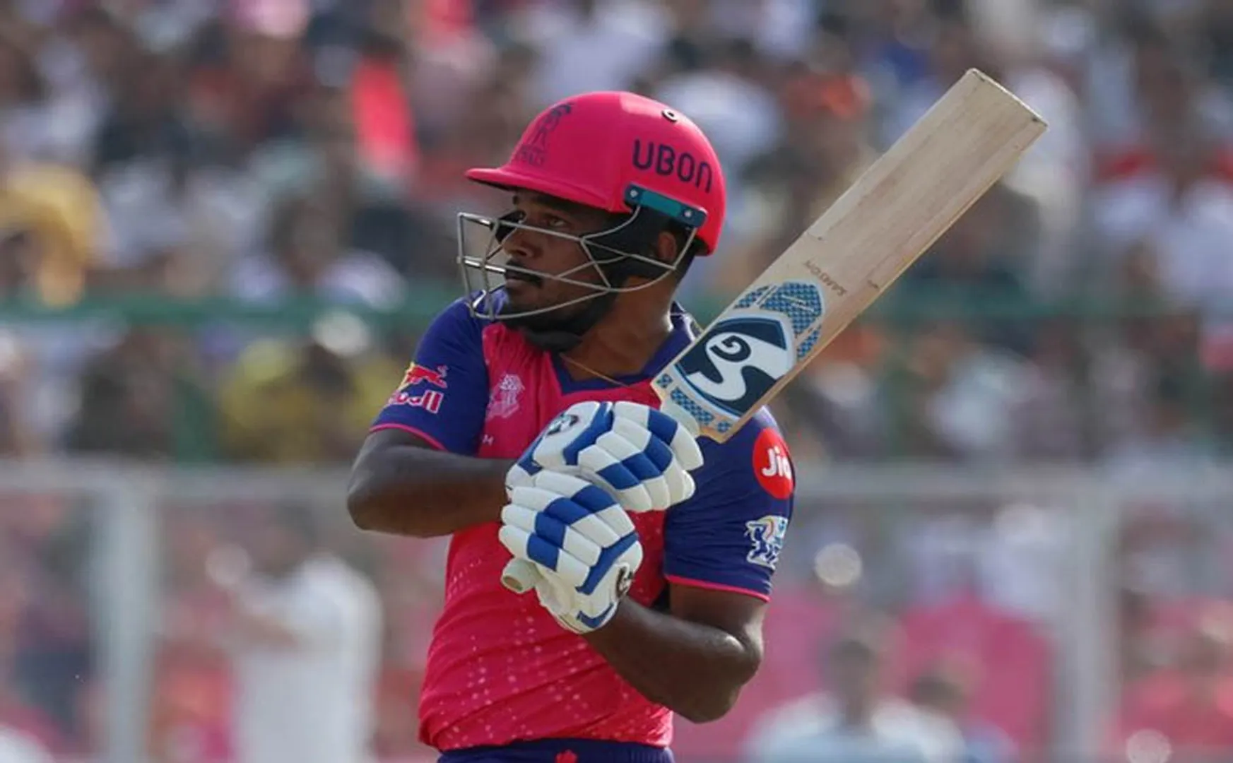 RR vs LSG ipl live score update sanju samson plays captain knock