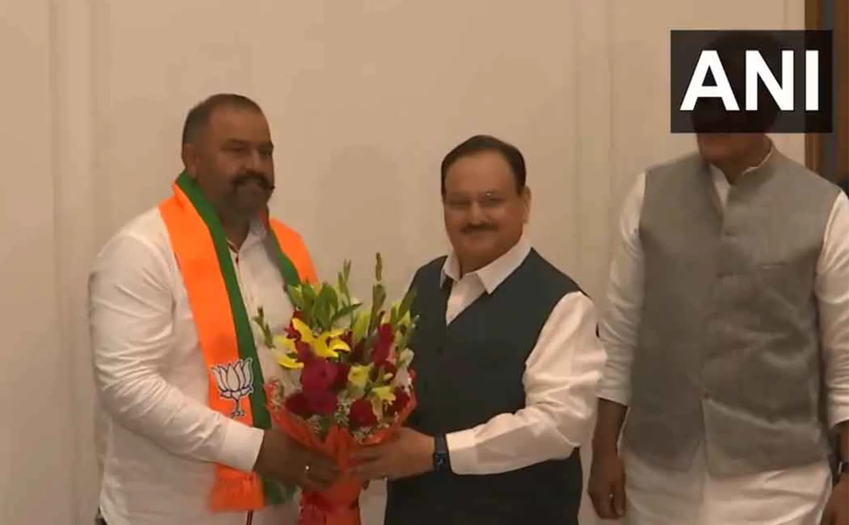 Aam Aadmi MP joined BJP!
