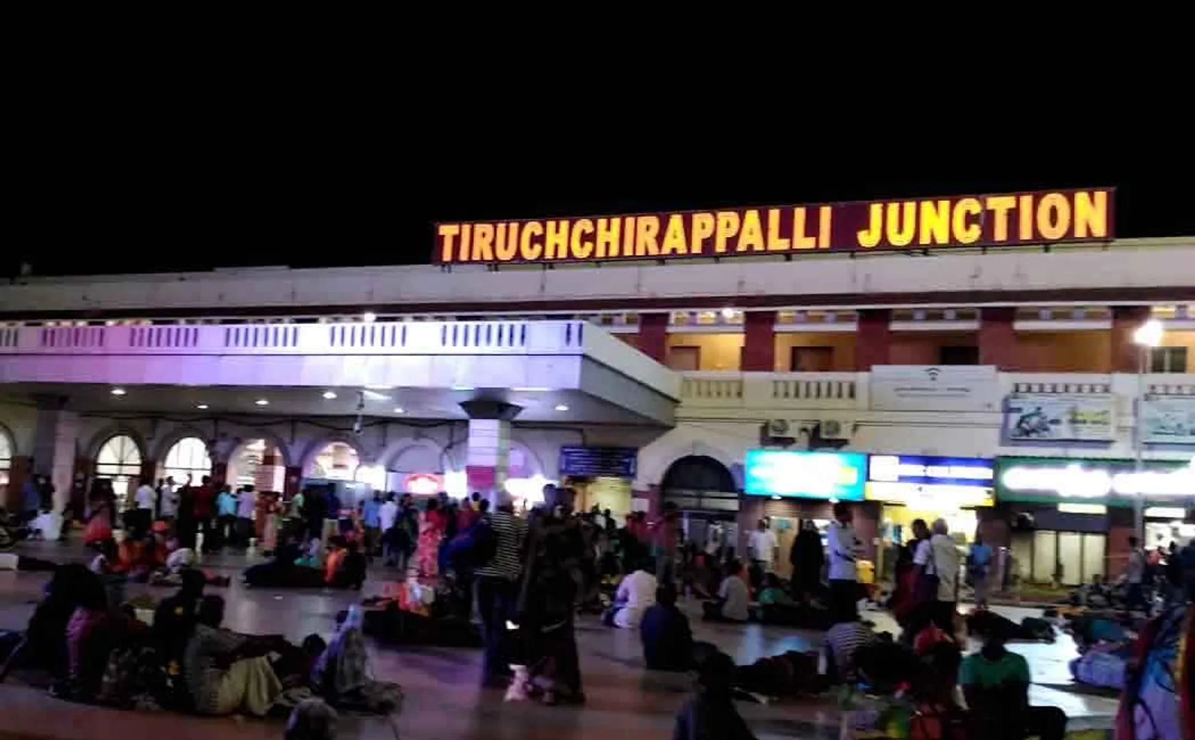 Arbitrary seizure of money at Trichy railway station!