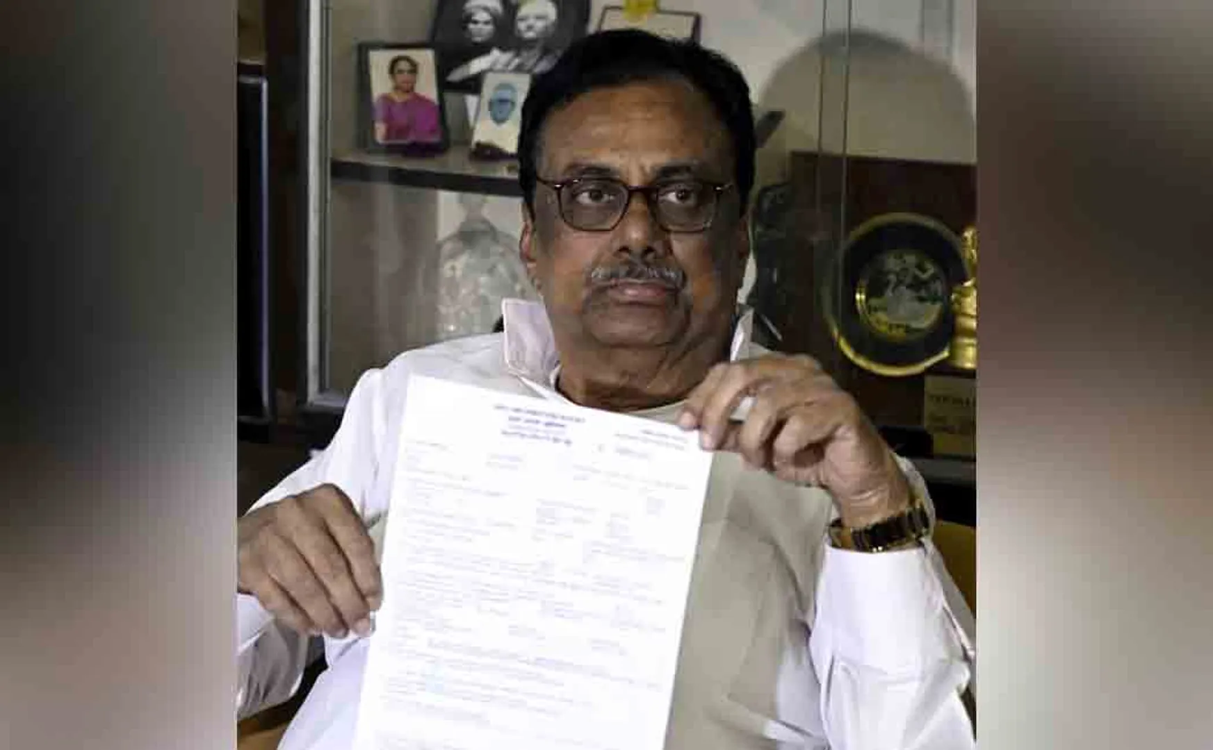 AIADMK candidate should be arrested says EVKS Elangovan  