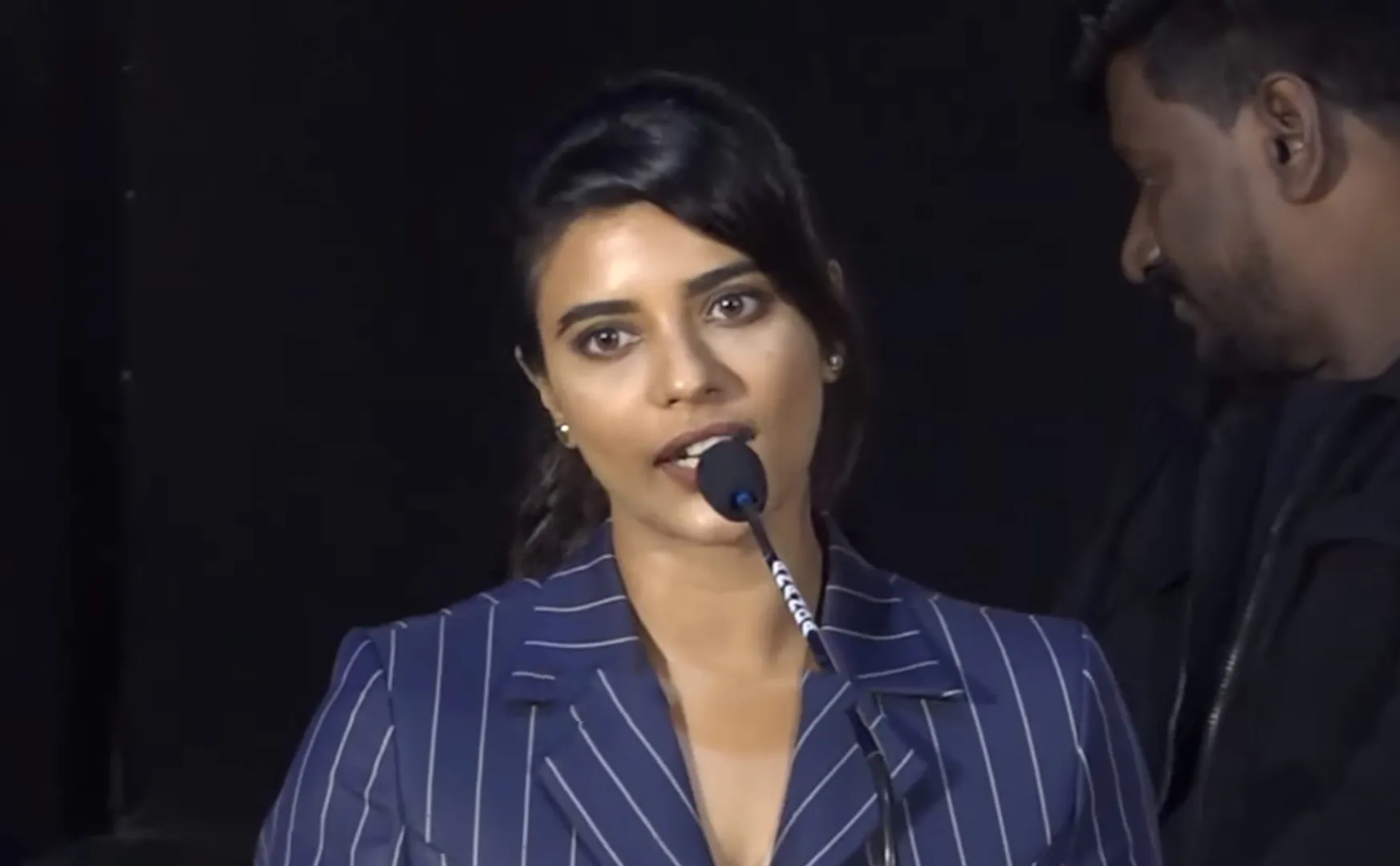 aishwarya rajesh speech at dear movie press meet