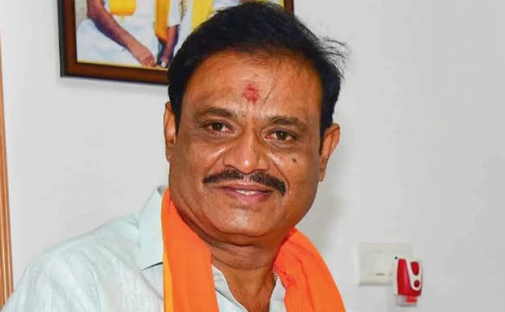 Karnataka bjp mla Munirathna related incident