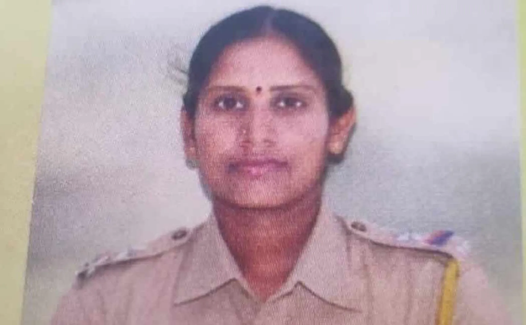 Woman inspector passed away due to unidentified speed breaker