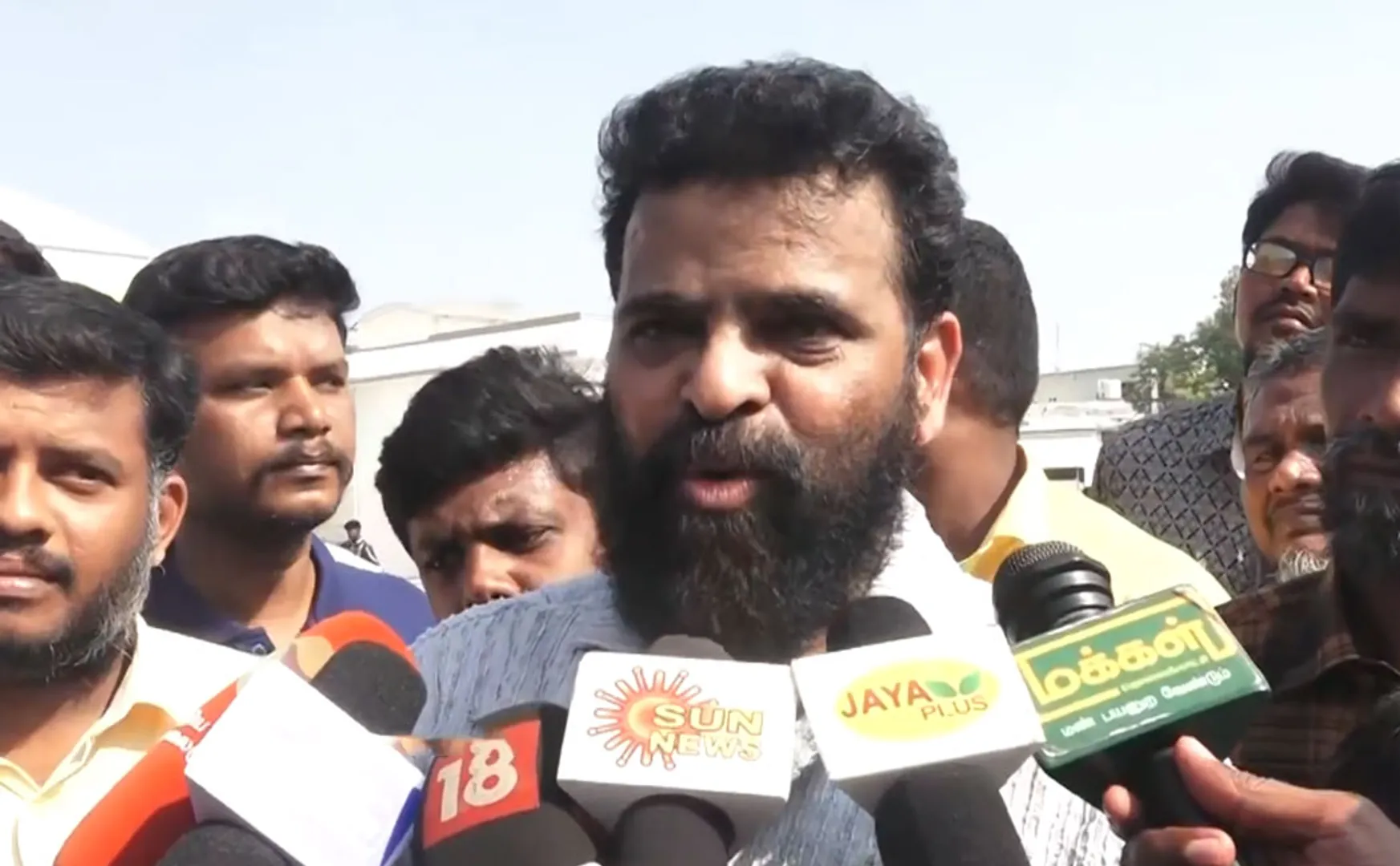 ameer about ed raid in his office and house regards jaffer sadiq issue