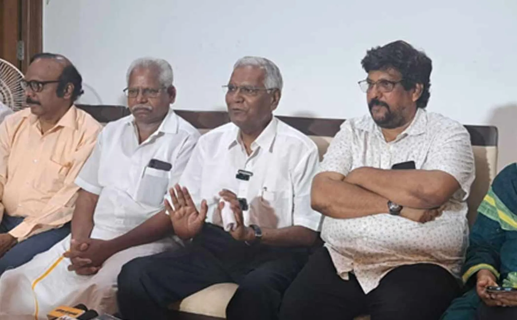 Cpi National Secretary D. Raja has severely criticized the BJP