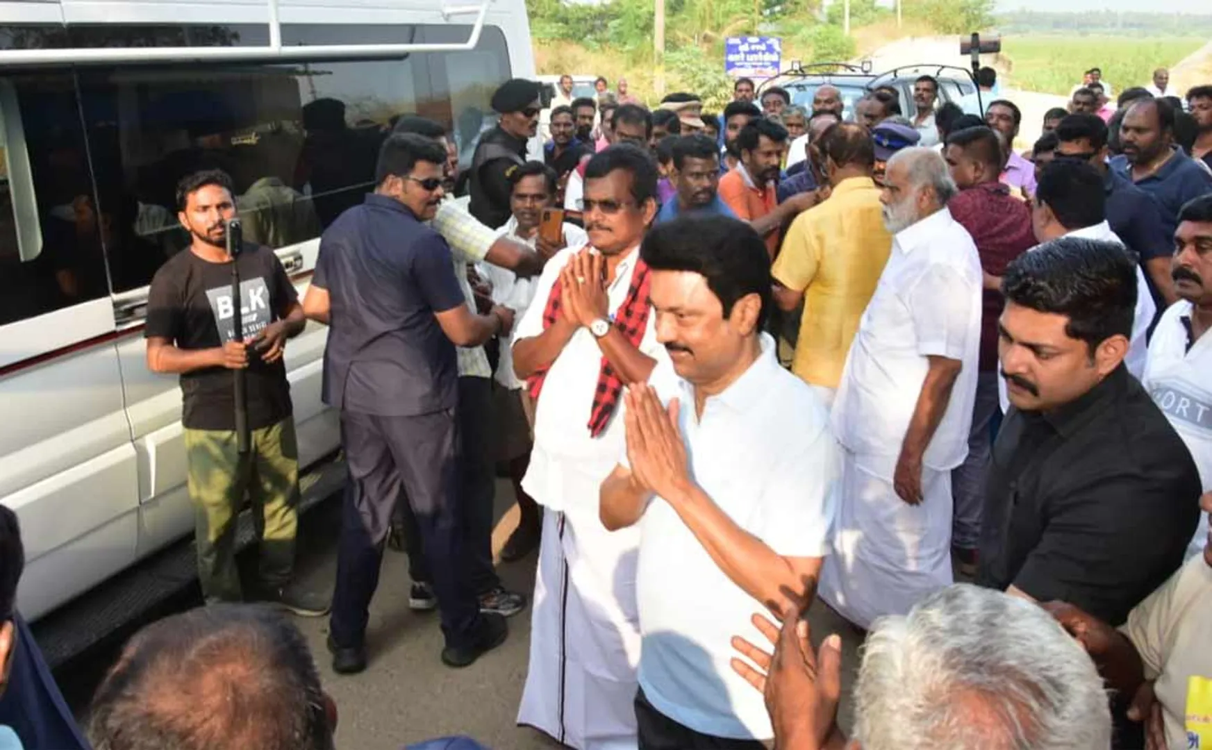 cm Stalin order to Theni party officials to make the candidates successful