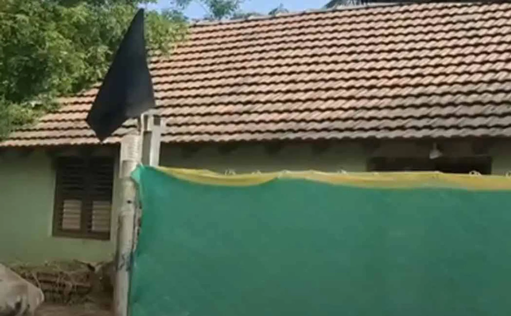 Construction of Vallalar International Centre; Villagers issue