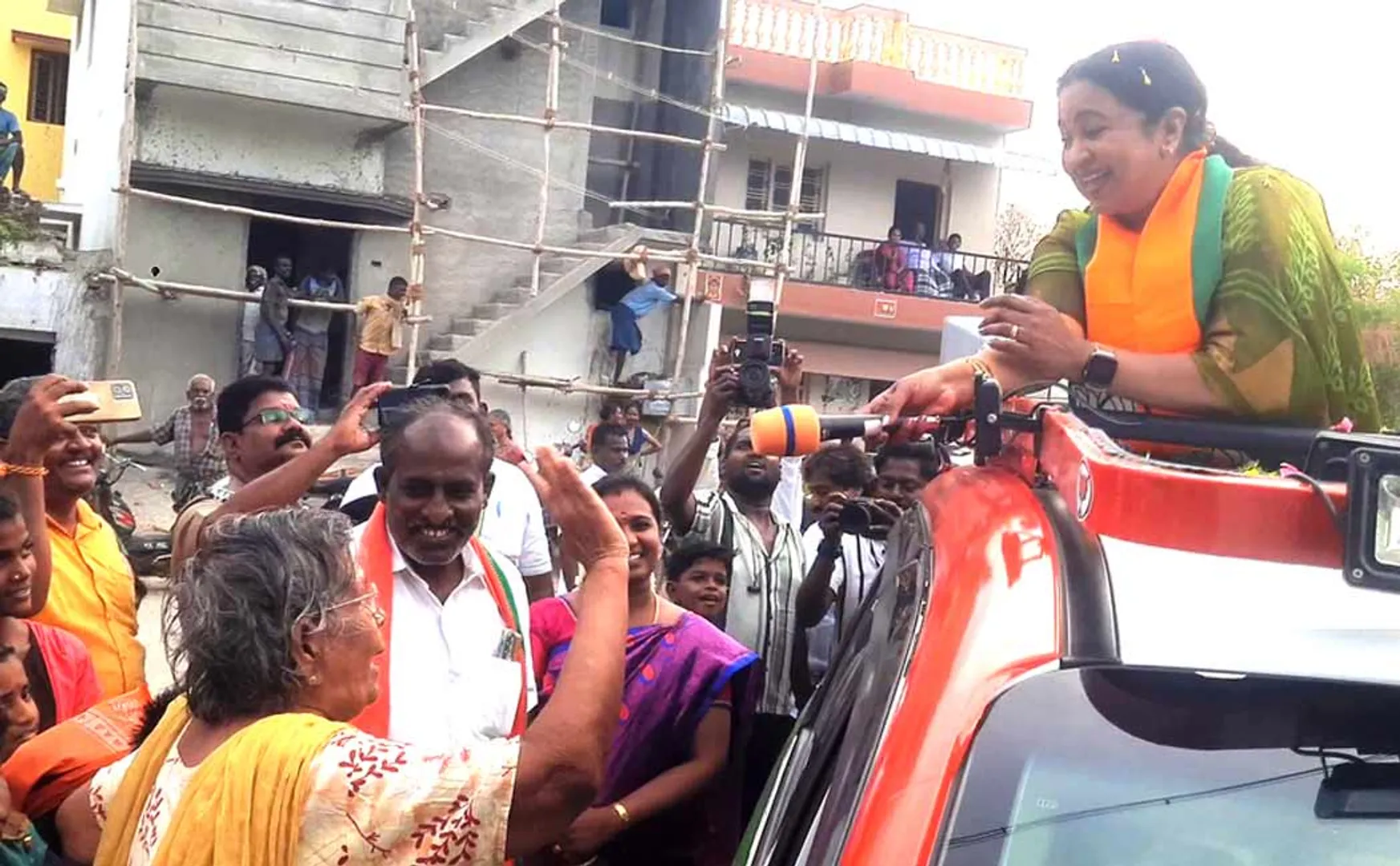 Radhika and Rasikai had a conversation during the campaign