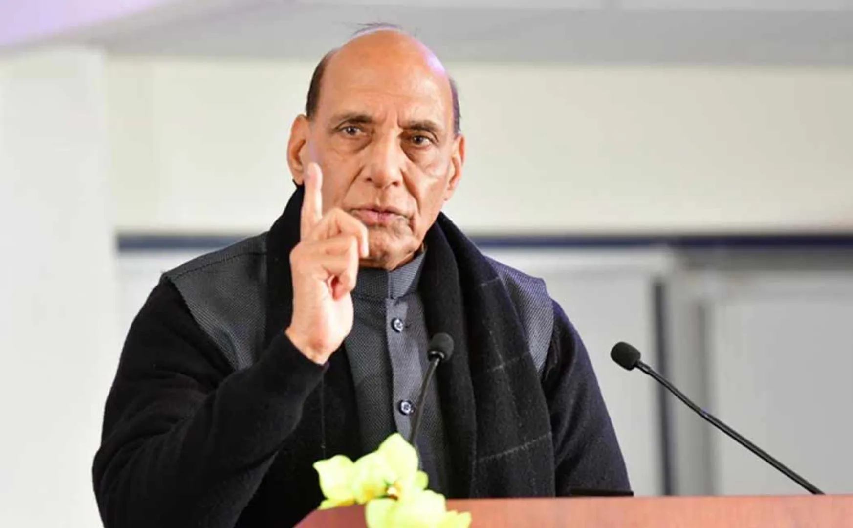 Congress will be extinct like a dinosaur in a few years says Rajnath Singh