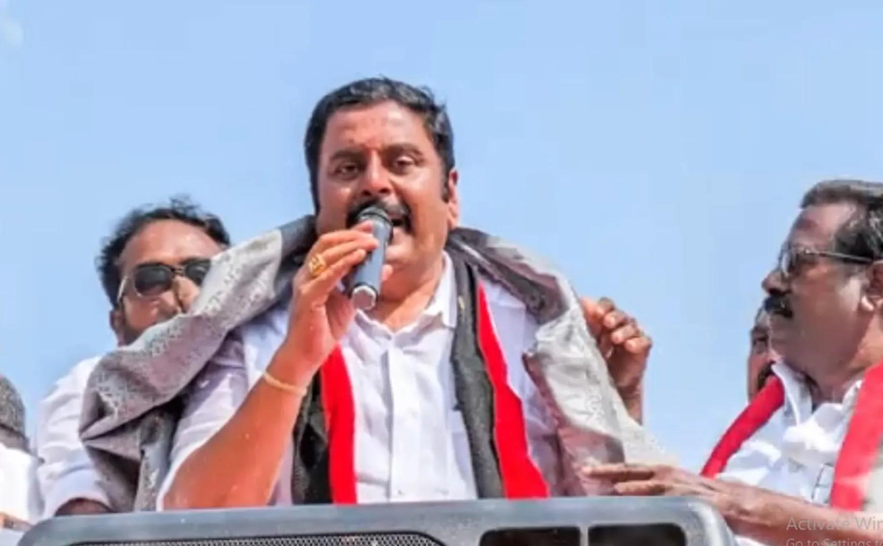 DMK candidate Prakash interviewed and says That was the first blow to AIADMK