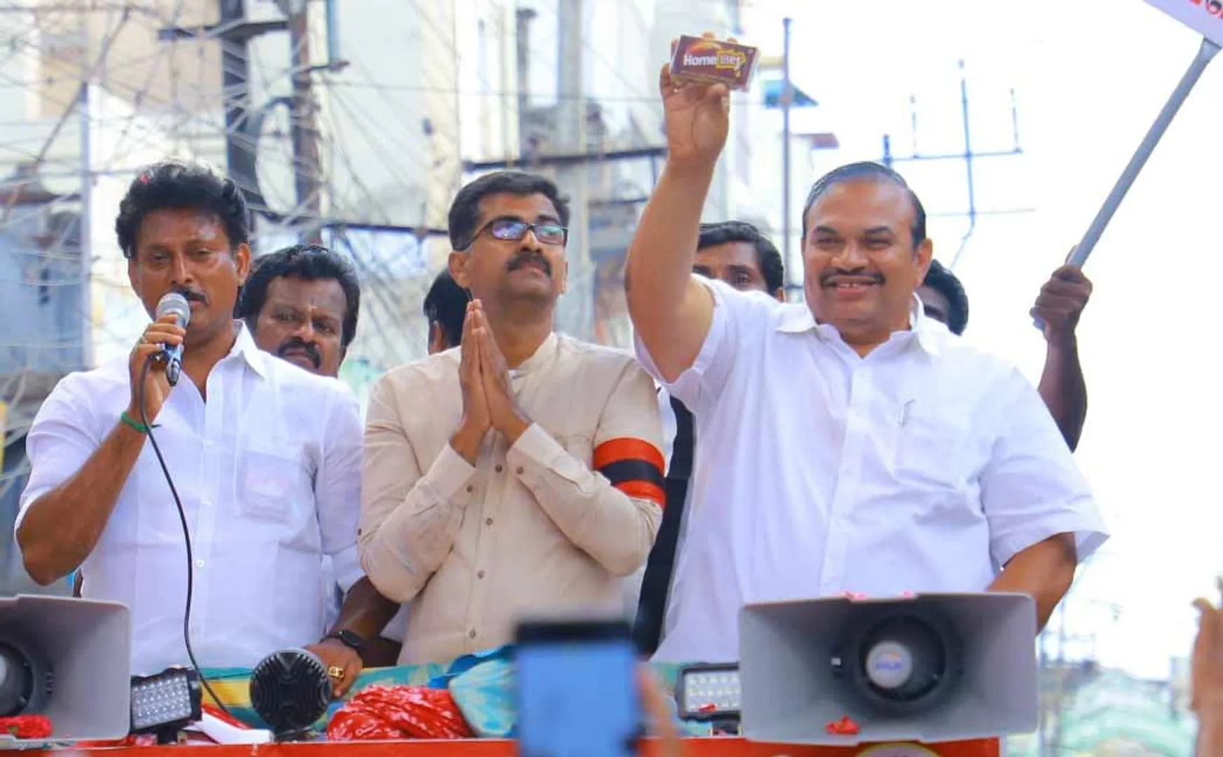 Vote Durai Vaiko to be the voice of workers says Anbil Mahesh