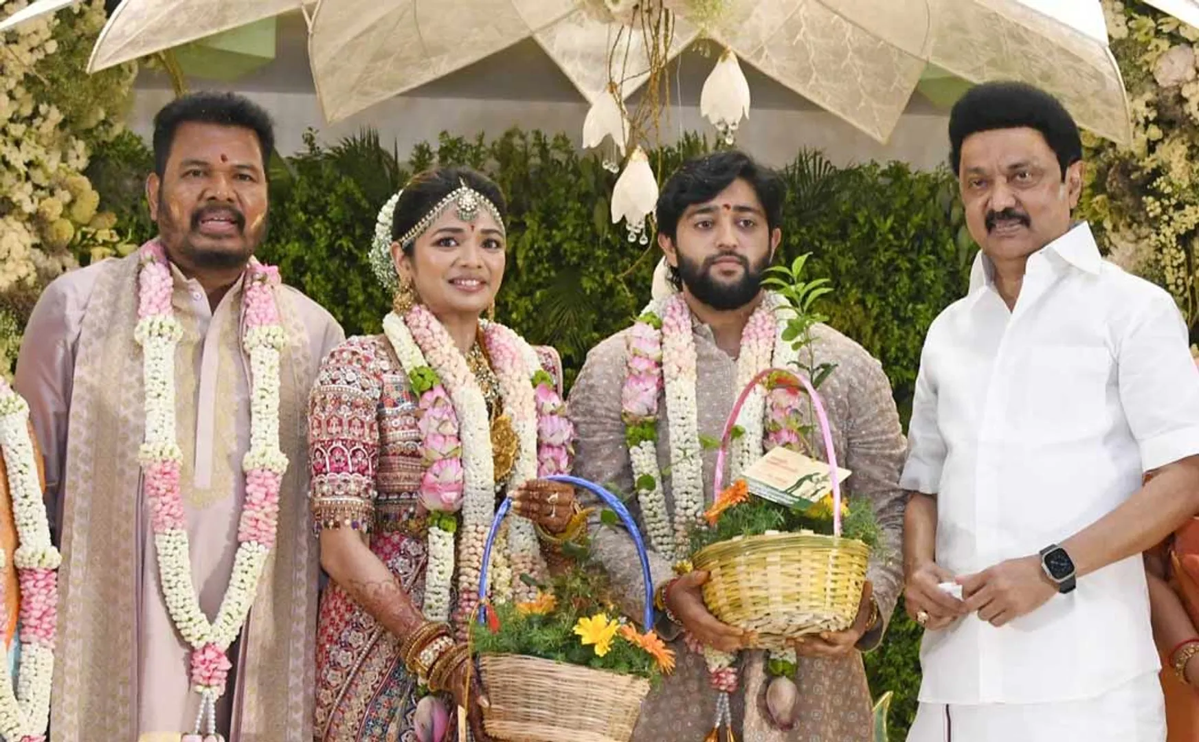 shankar daughter aishwarya marriage cm mk stalin wished 