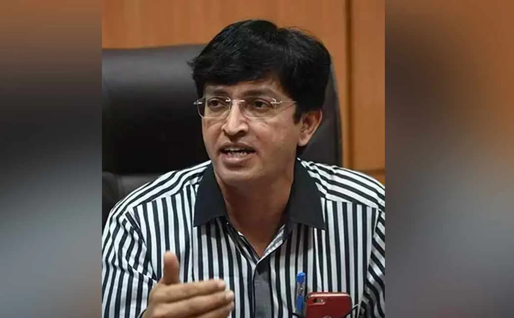 Urban people have failed to vote says Radhakrishnan  