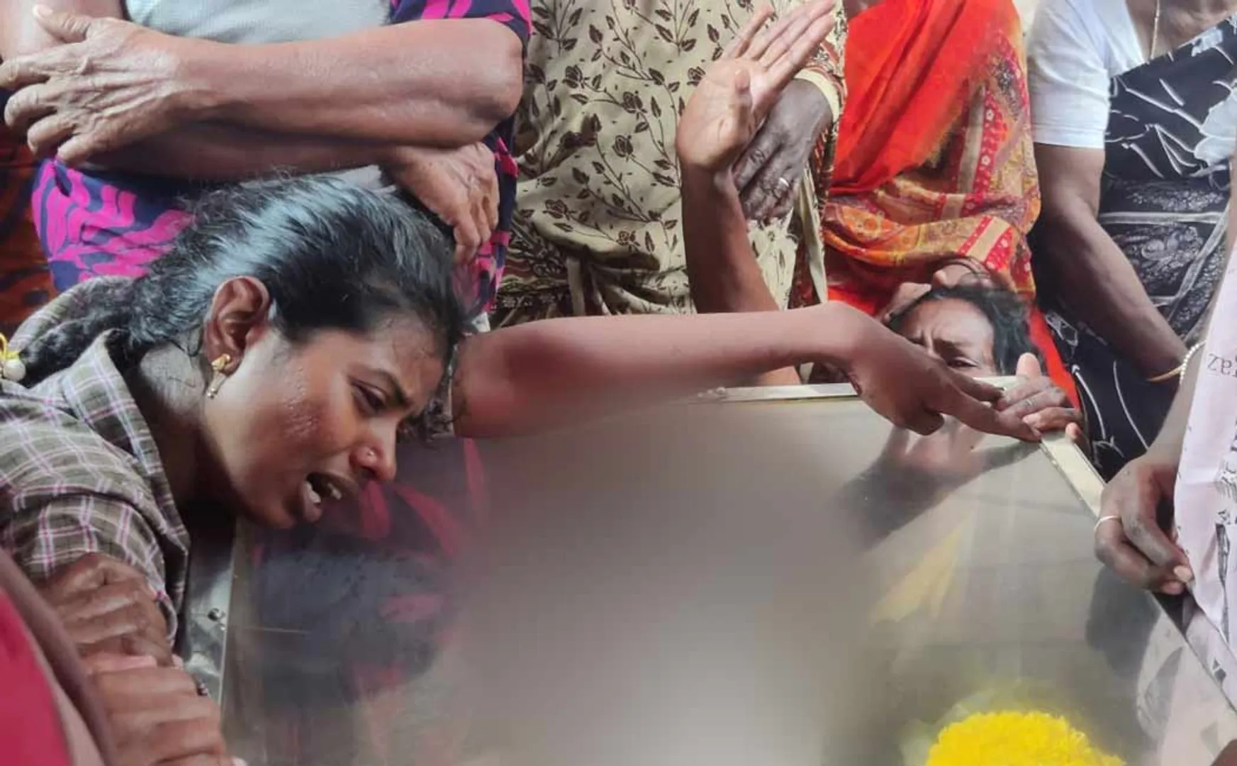 Wife who lost her husband passed away in Chennai