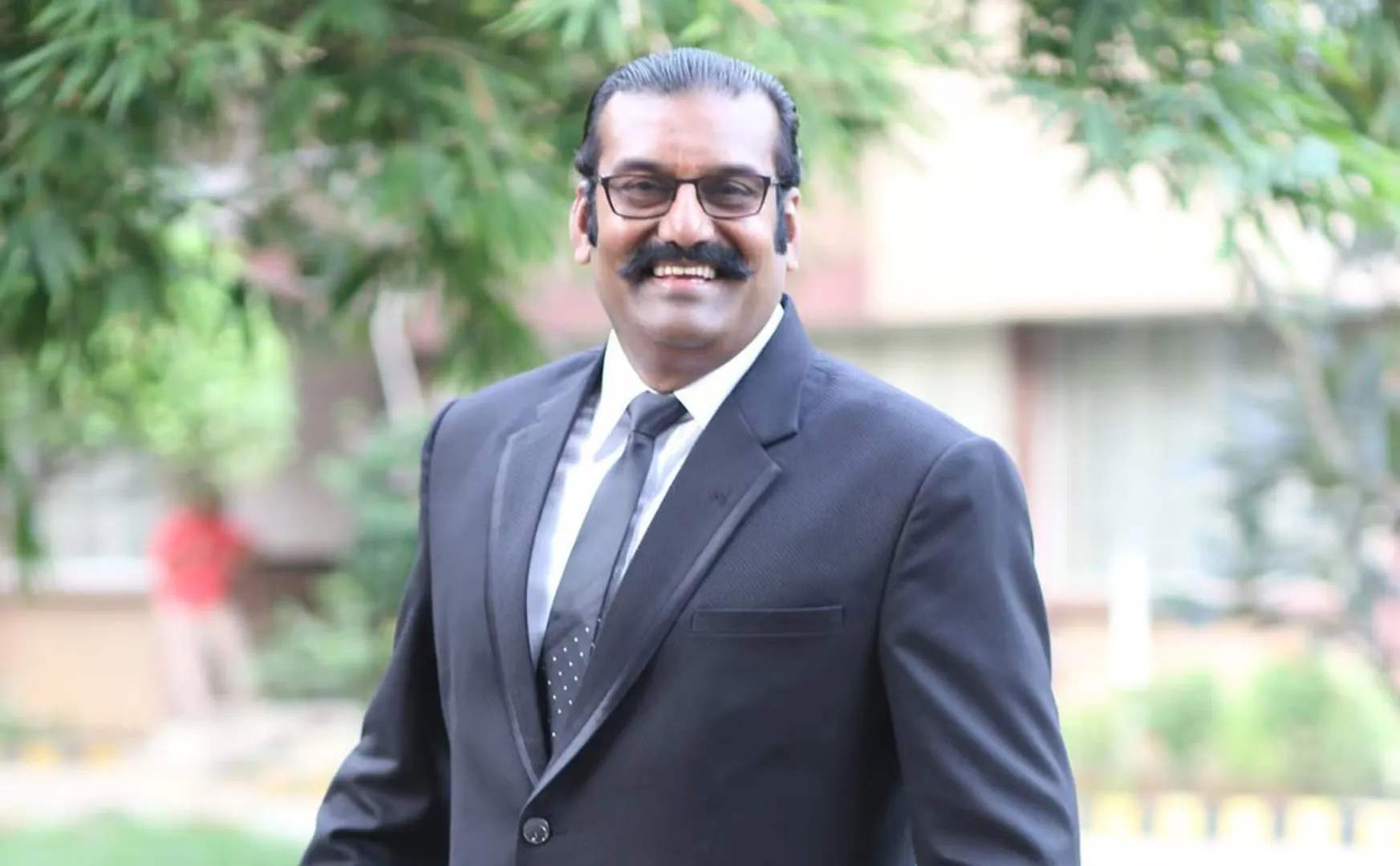 Napoleon gave a deposit of ₹1 crore for nadigar sangam new building