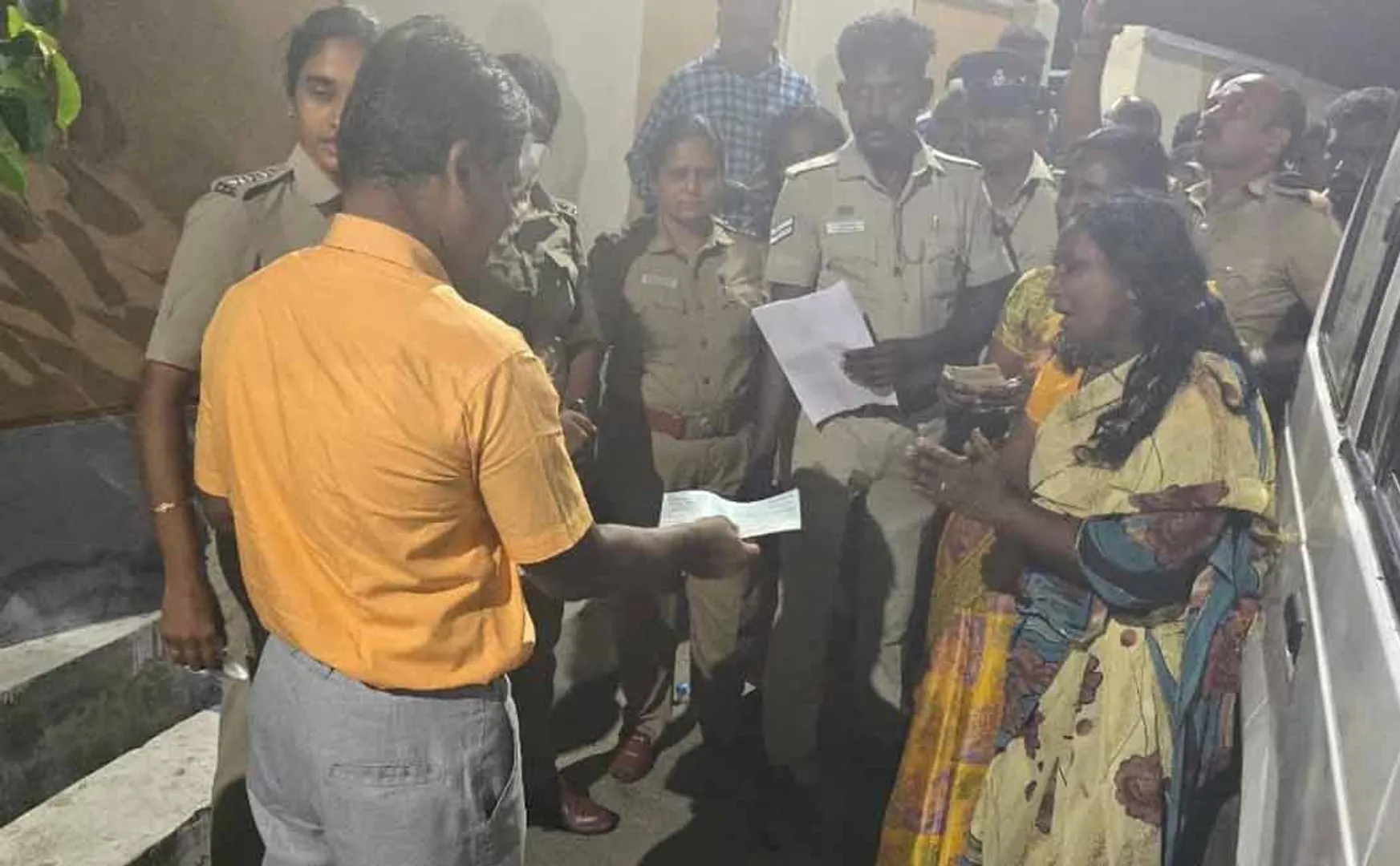 family of deceased in quarry accident, Rs. 12 lakhs was provided by Quarry Management