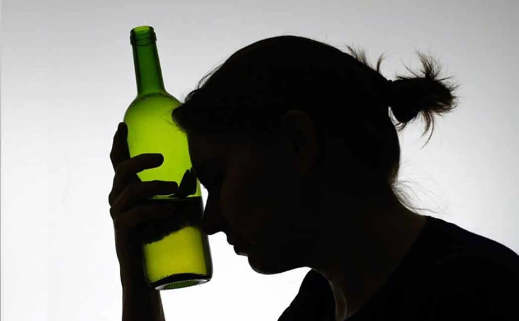 mother sold her 4-month-old baby because she didn't have money to drink 