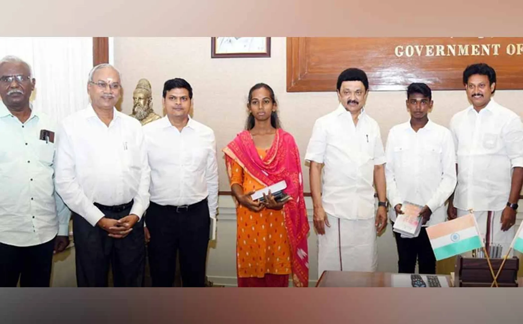 achieve Students who overcome obstacles Greetings from CM MK Stalin