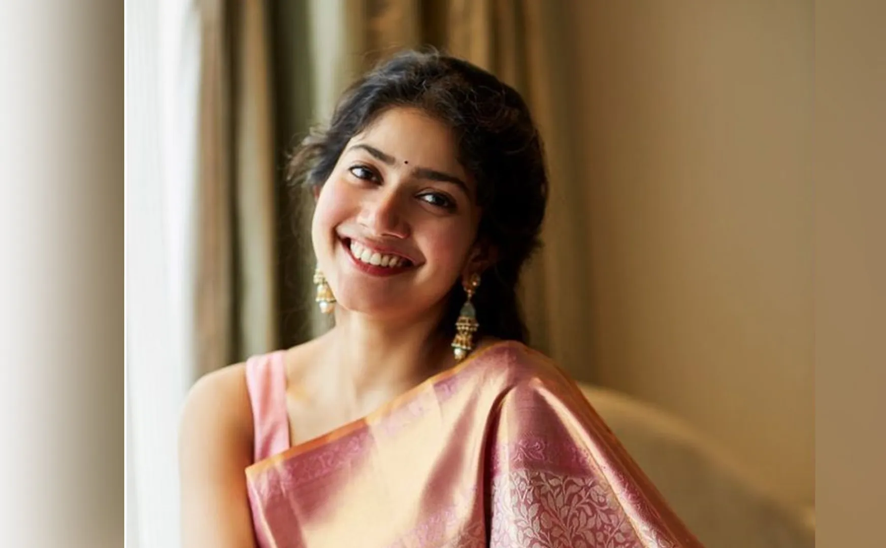 amaran movie sai pallavi first look released