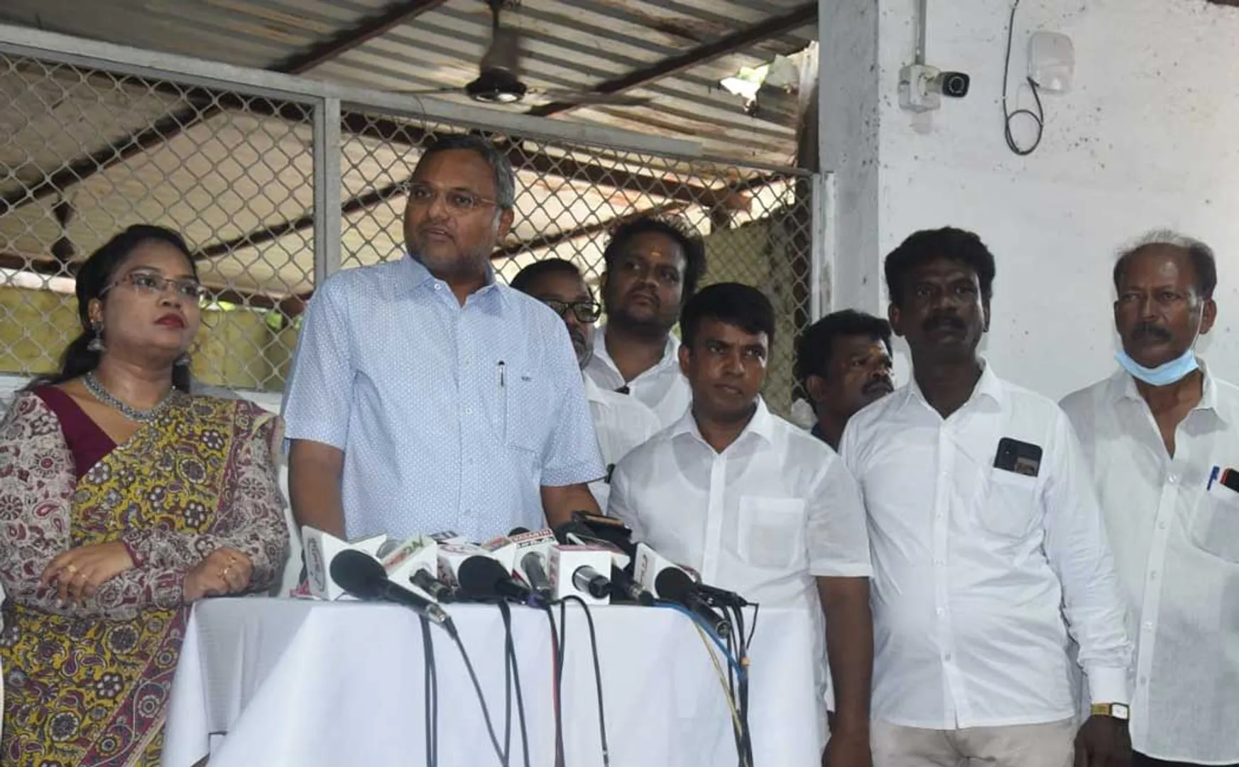  Karthi Chidambaram criticized PM Modi