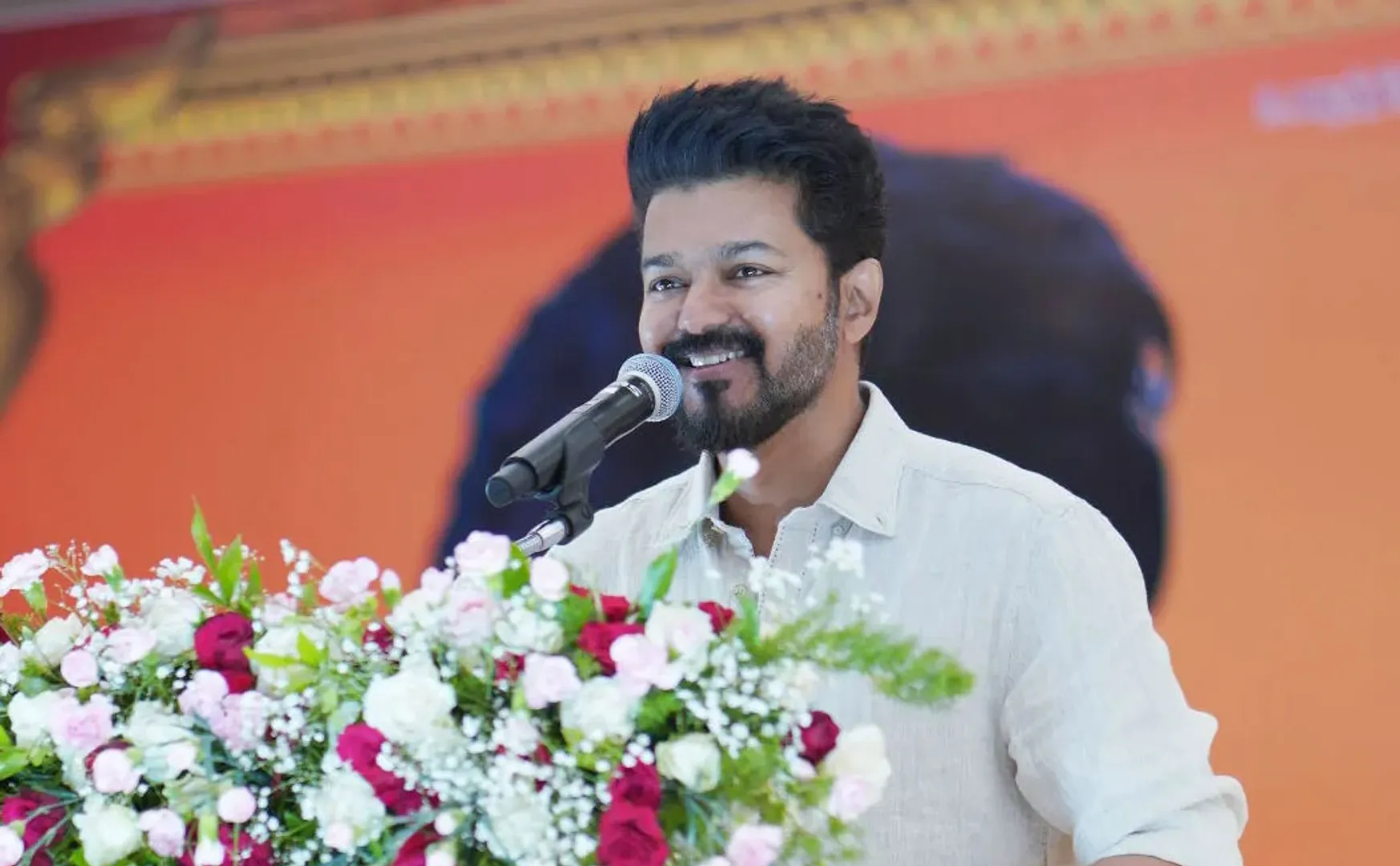 Vijay meets students again