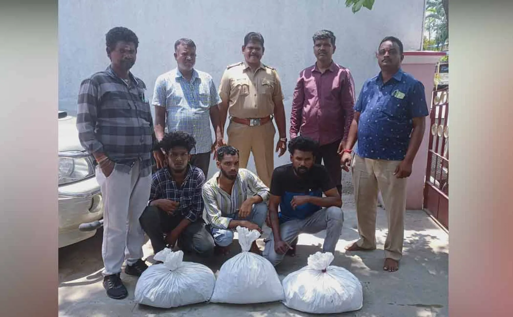 Three arrested for smuggling 20 kg of cannabis in a Kerala-bound train.