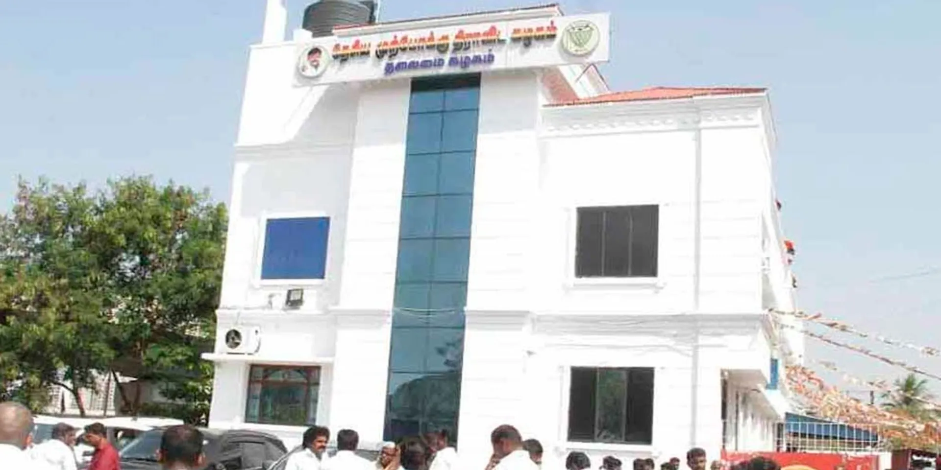Registration of case under 7 sections against dmdk