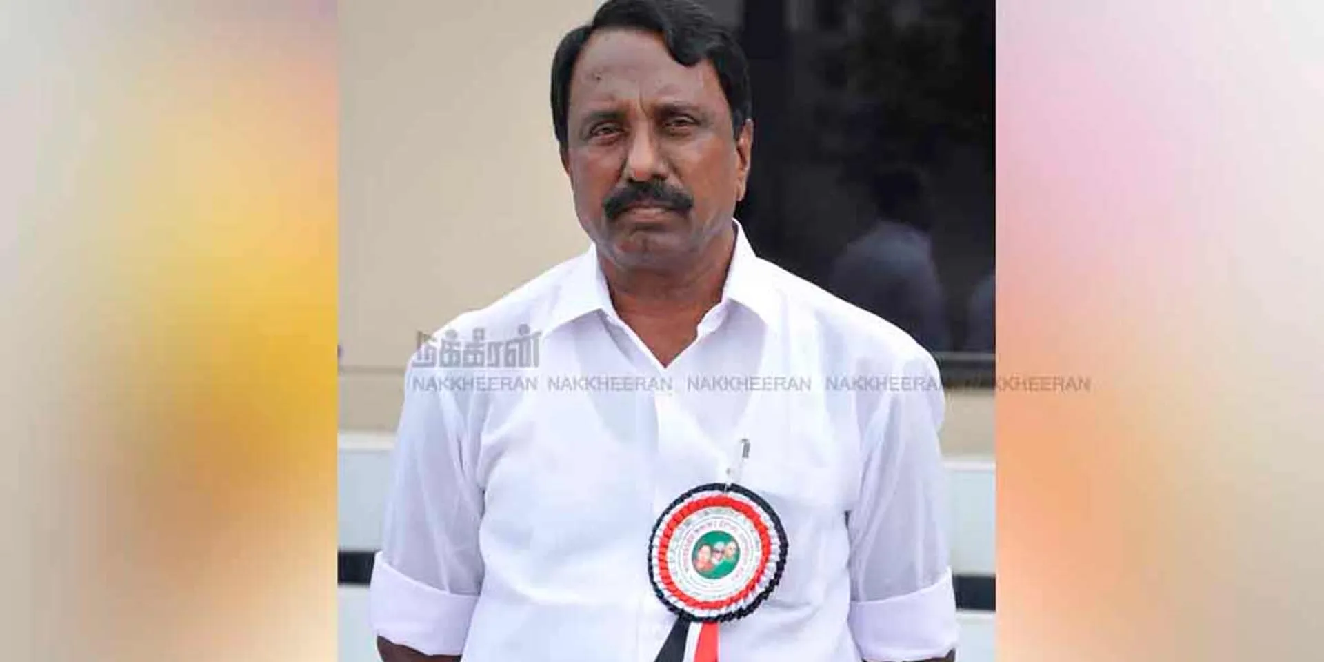 'Division in AIADMK? Is I the next responsible?'-Sengottaiyan replied to the minister