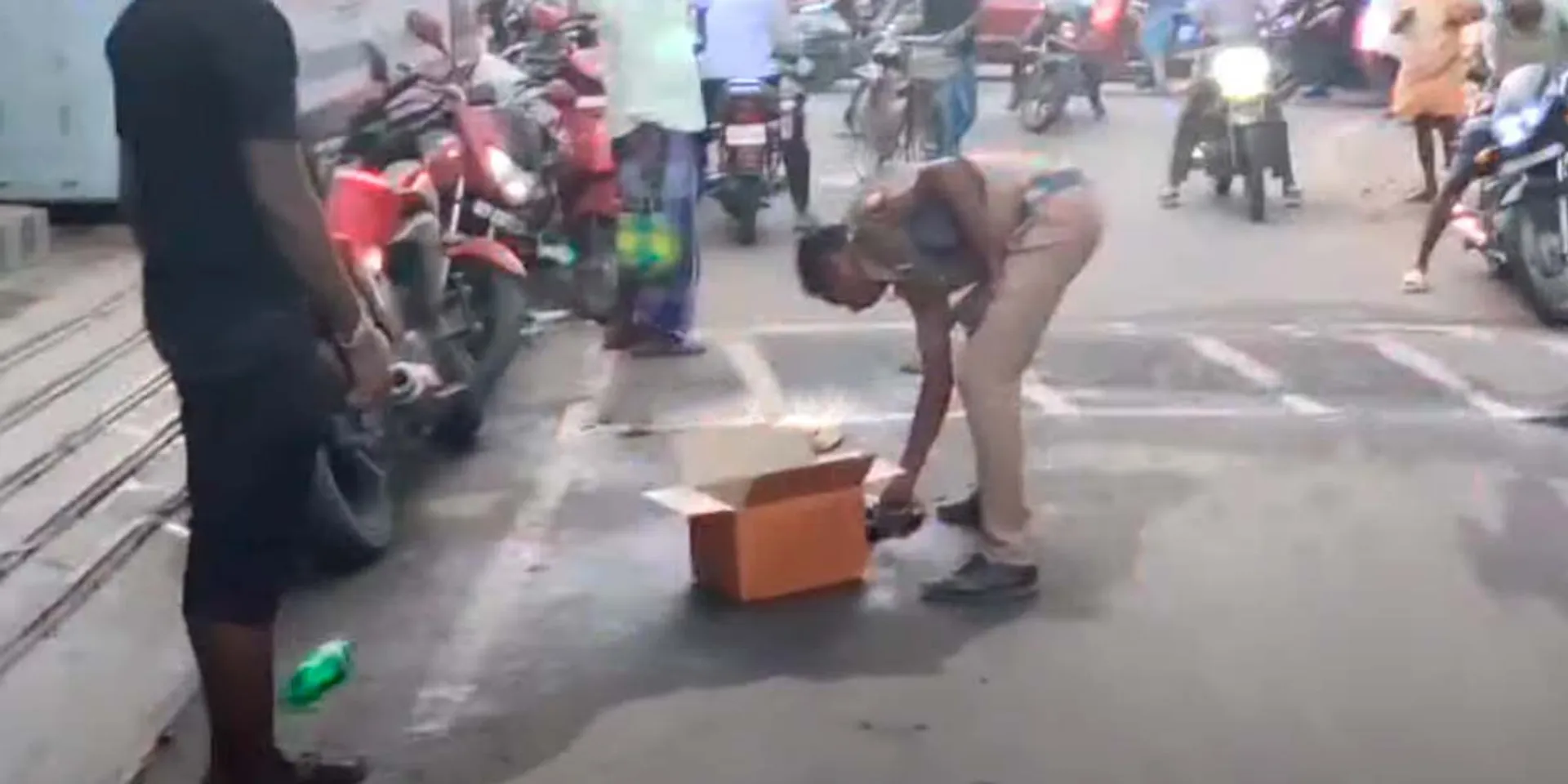 Girlfriend who was burnt with petrol; Lover dies without treatment