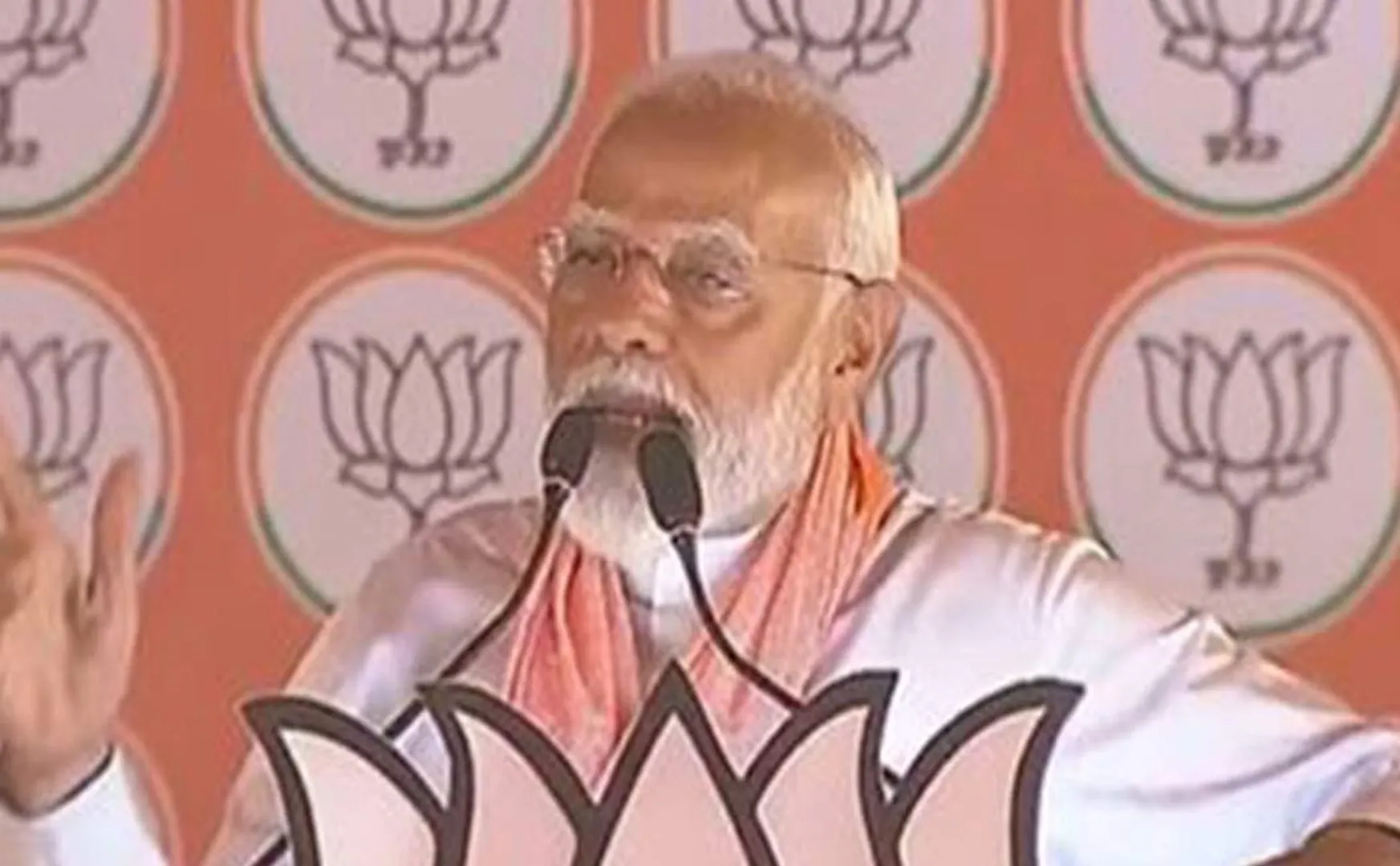 PM Modi criticism Congress is fomenting riots in country with CAA