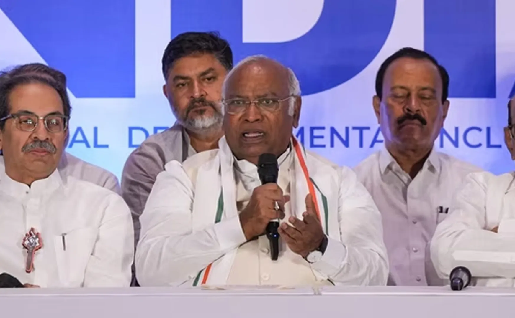 Kharge insists Election Commission should take action against the Prime Minister