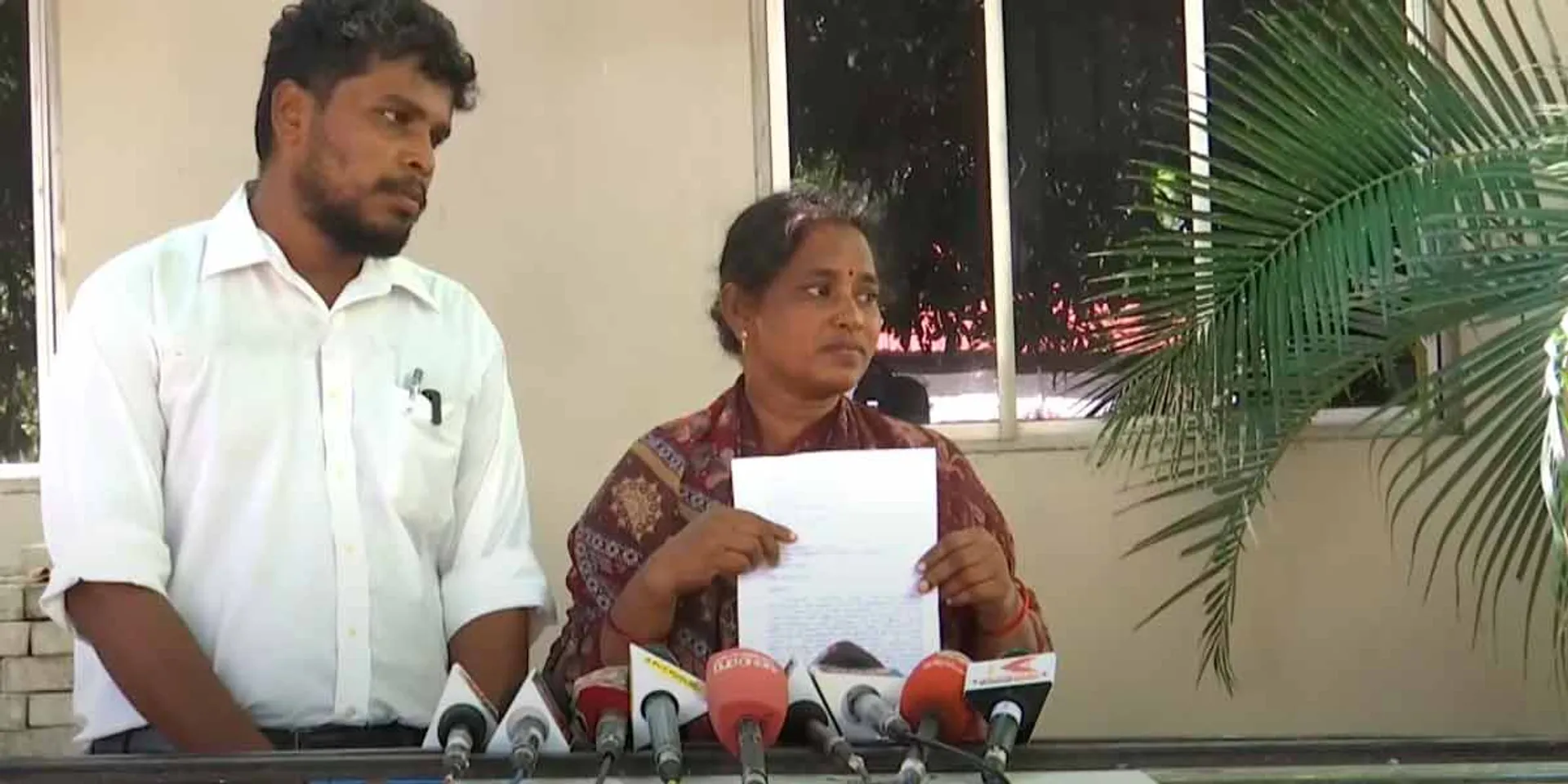  'Evidence has been found'- Smt.'s mother complains about savukku sankar