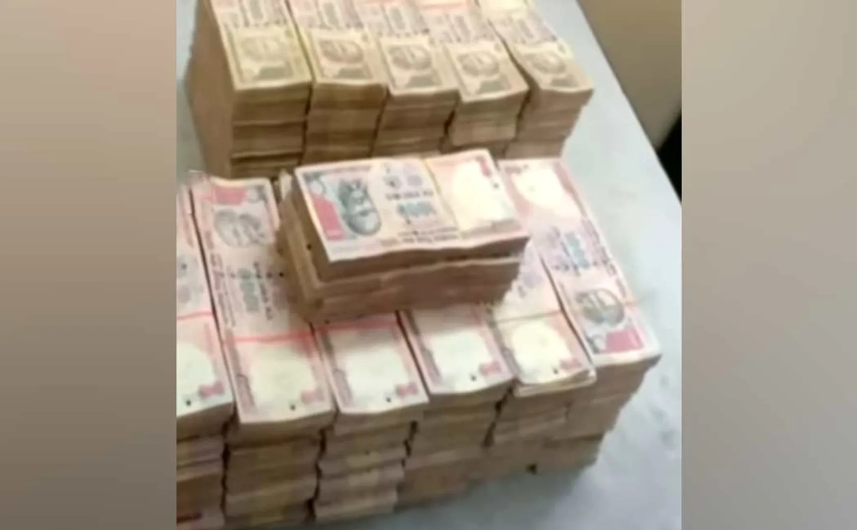 Rs. 1 crore worth of invalid notes confiscated