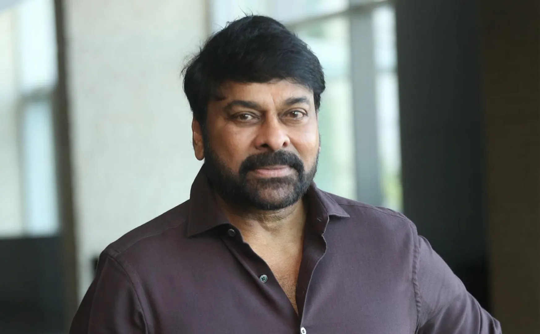 chiranjeevi request bharat rathna award to give ntr 