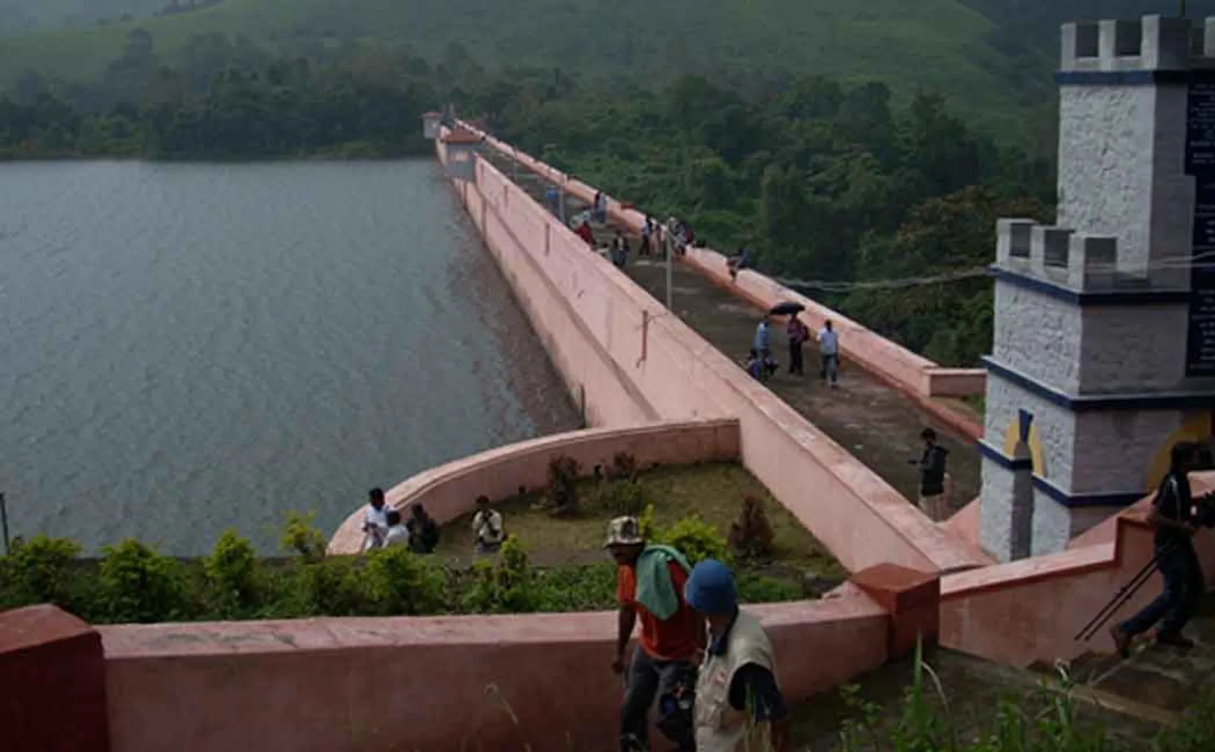 central govt negotiations were cancelled due farmers struggle Mullaperiyar dam issuea