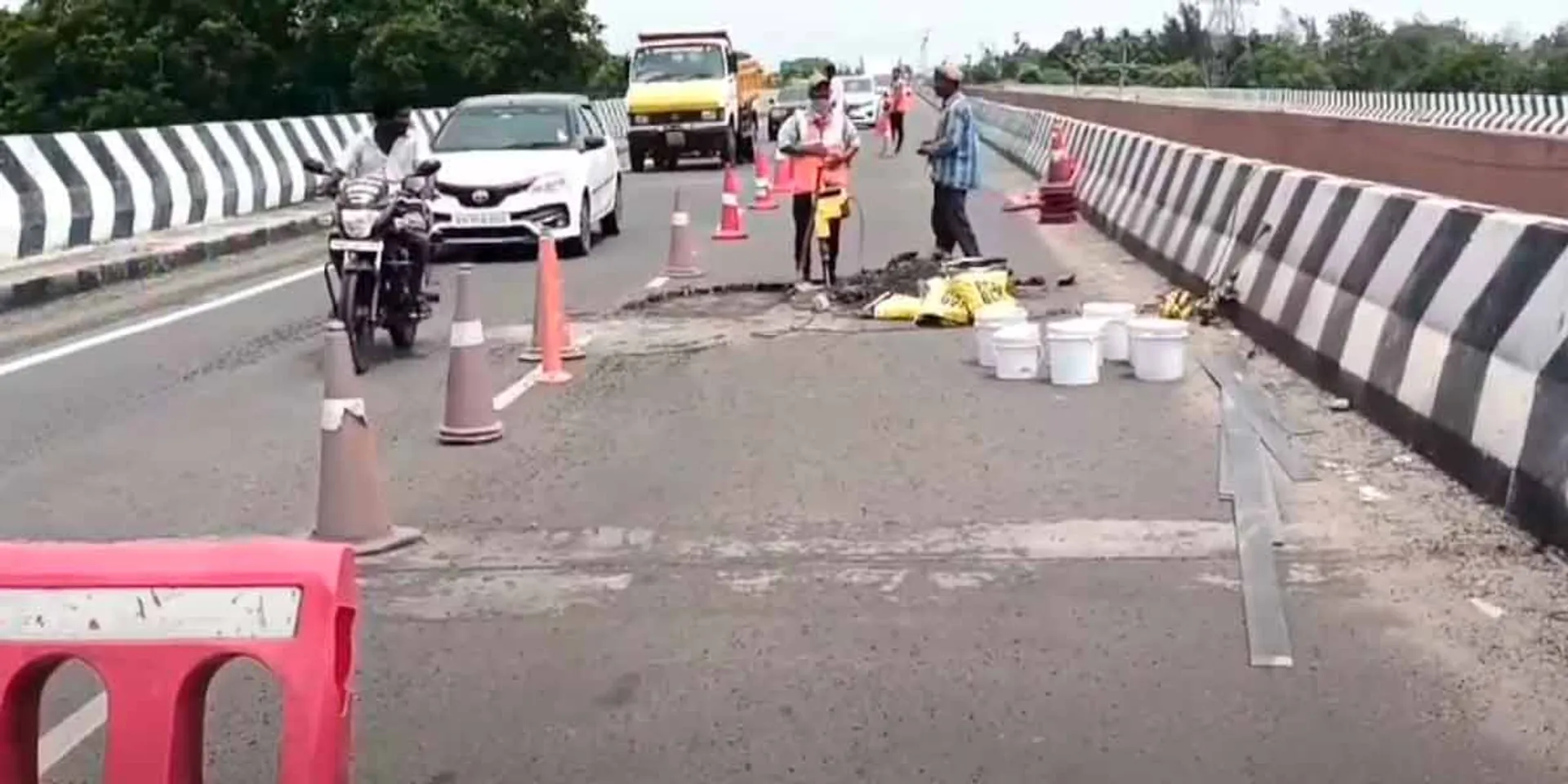 10th time cave in Vallanad flyover