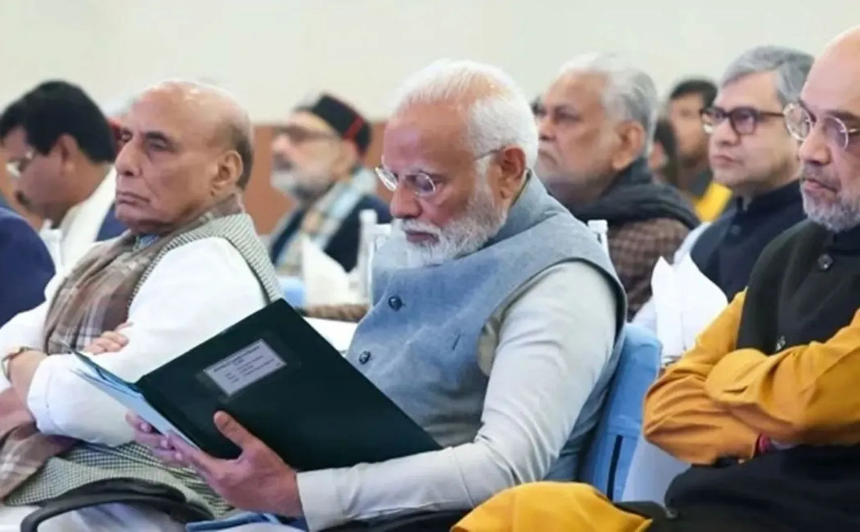 7 consultative meetings under the leadership of the PM modi in one day today
